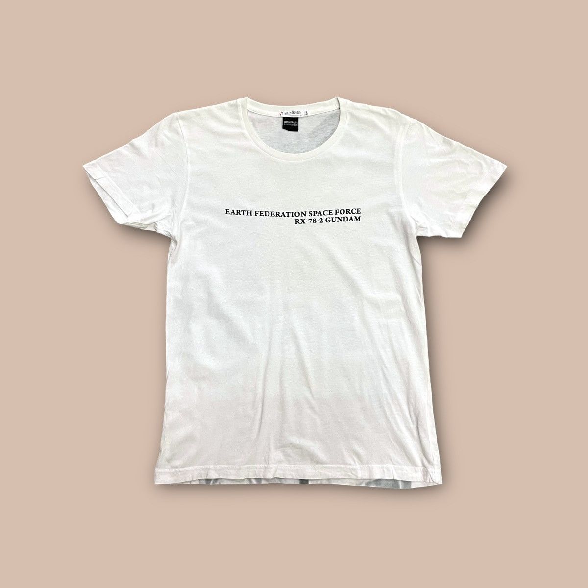 Uniqlo UNIQLO UT "GUNDAM ILLUSTRATIONS" Tee Size US M / EU 48-50 / 2 - 2 Thumbnail