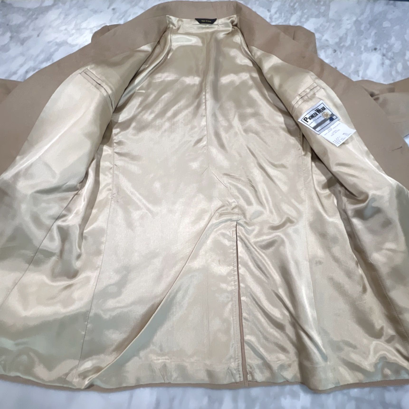 Camel VINTAGE Pioneer Wear Western Jacket Blazer Mens 44L Camel Polyester Rockabilly Long USA Jacket Adult Mens 80s Size 44R - 7 Thumbnail