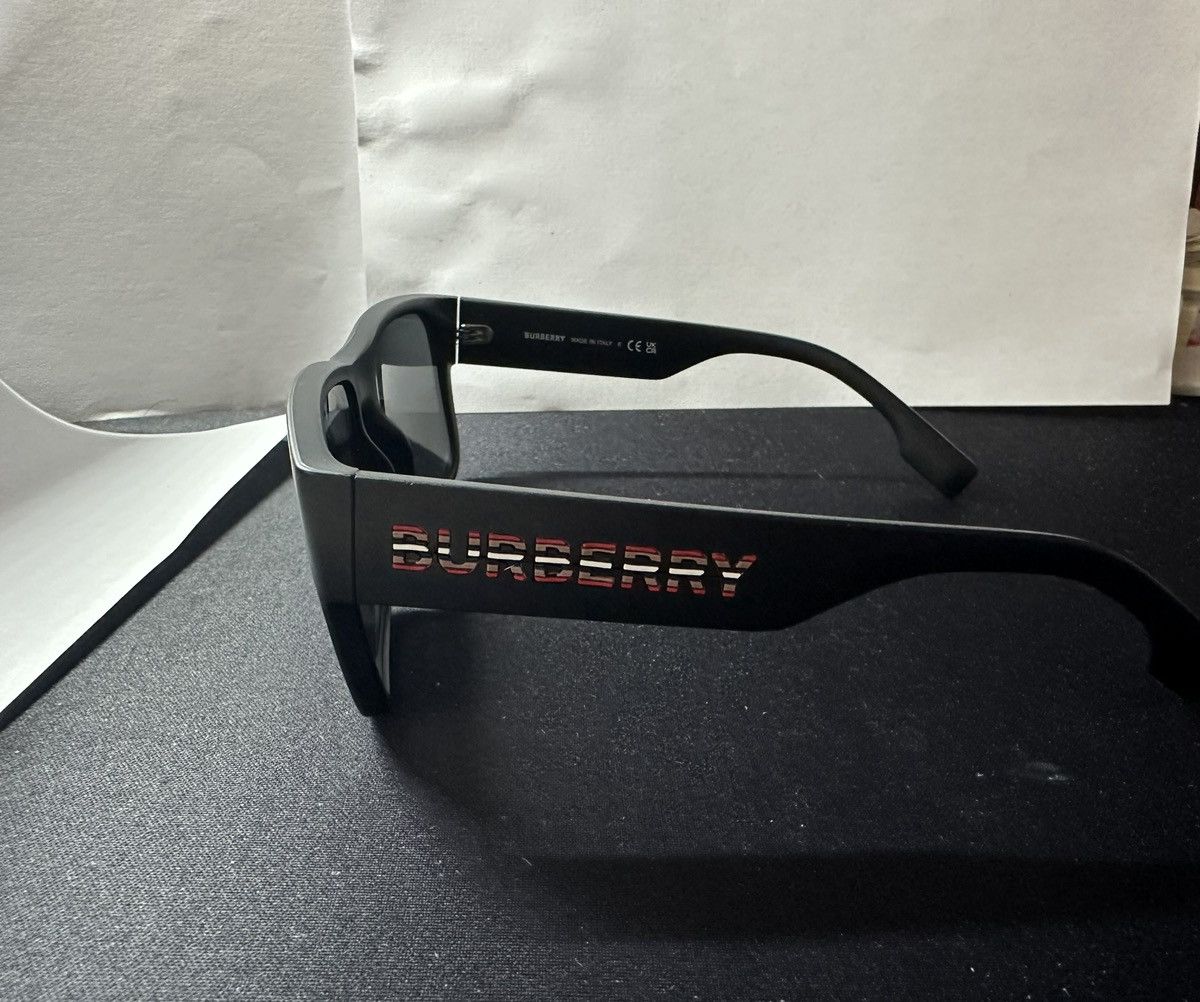Burberry Burberry Sunglasses B 4358 3484/87 Size ONE SIZE - 2 Thumbnail