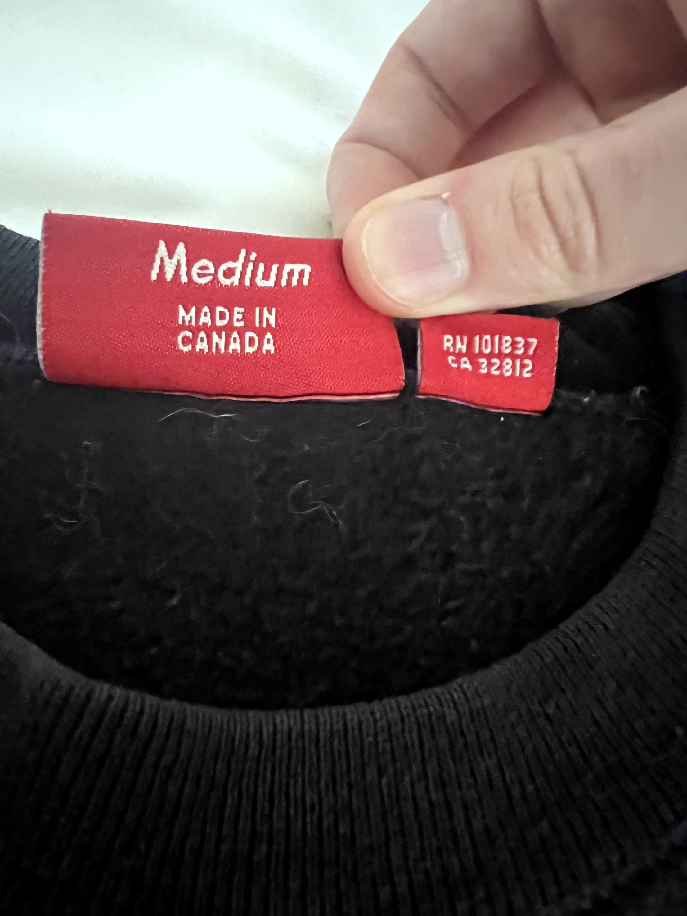Supreme 2003 Navy Box Logo Crewneck Size US M / EU 48-50 / 2 - 4 Thumbnail