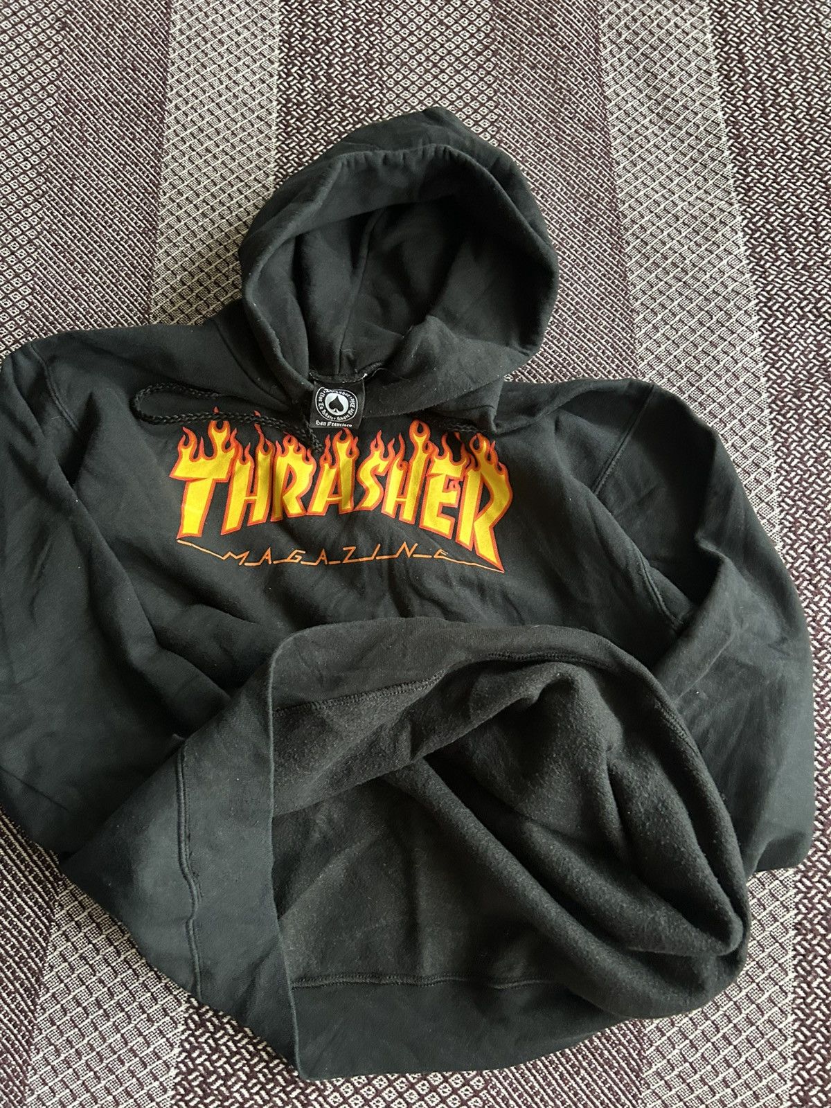 Thrasher Vintage Thrasher Flame Print Thrashed Baggy Hoodie Size S Size US S / EU 44-46 / 1 - 10 Thumbnail