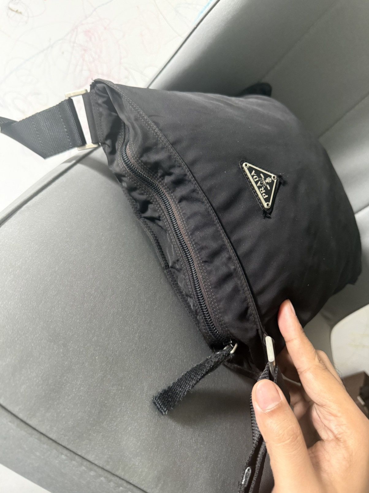 Prada Vintage Prada Medium Black Sling Crossbody Style Bag Size ONE SIZE - 6 Thumbnail