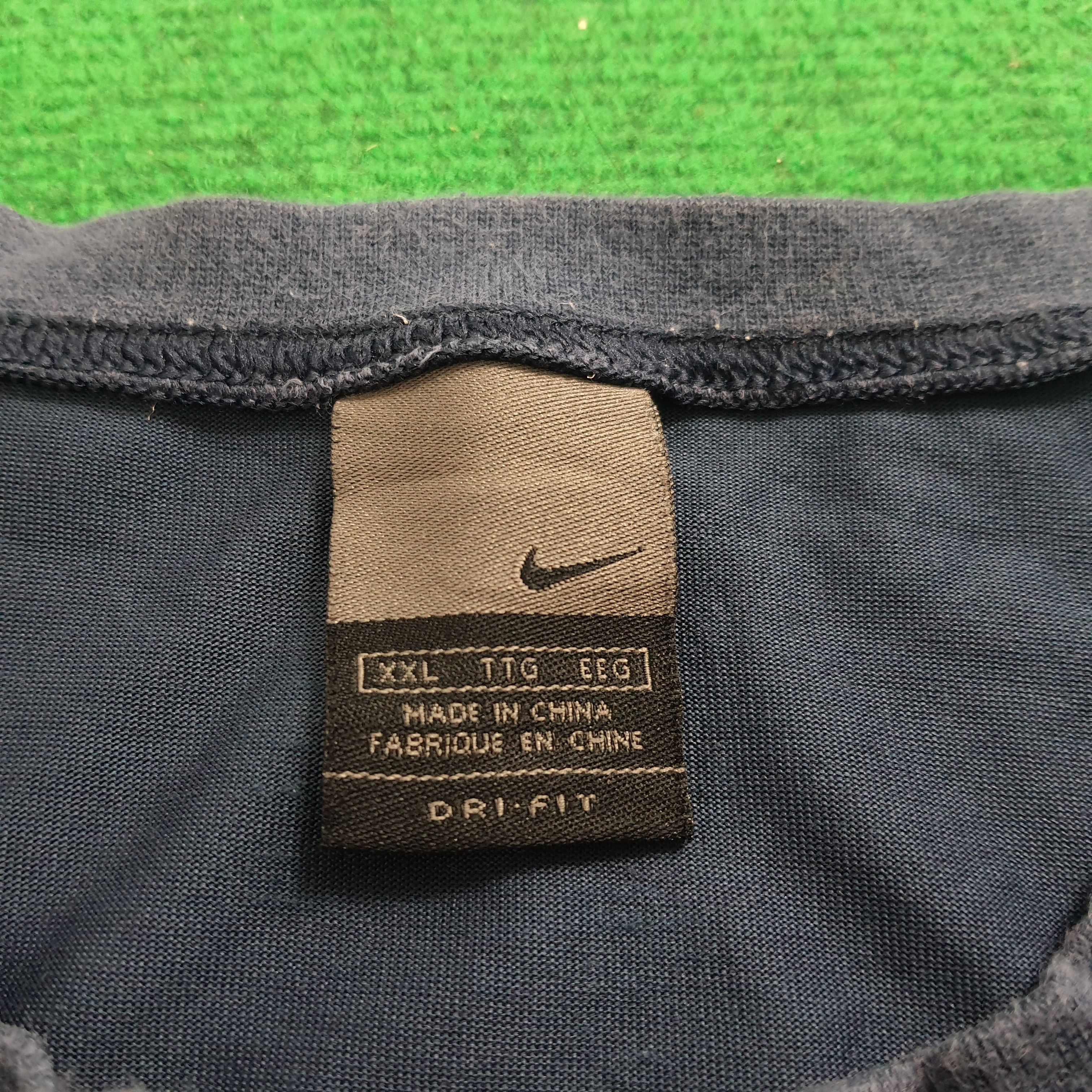 Nike × Vintage Vintage NIKE Sportwear Tshirt Size US XL / EU 56 / 4 - 3 Thumbnail