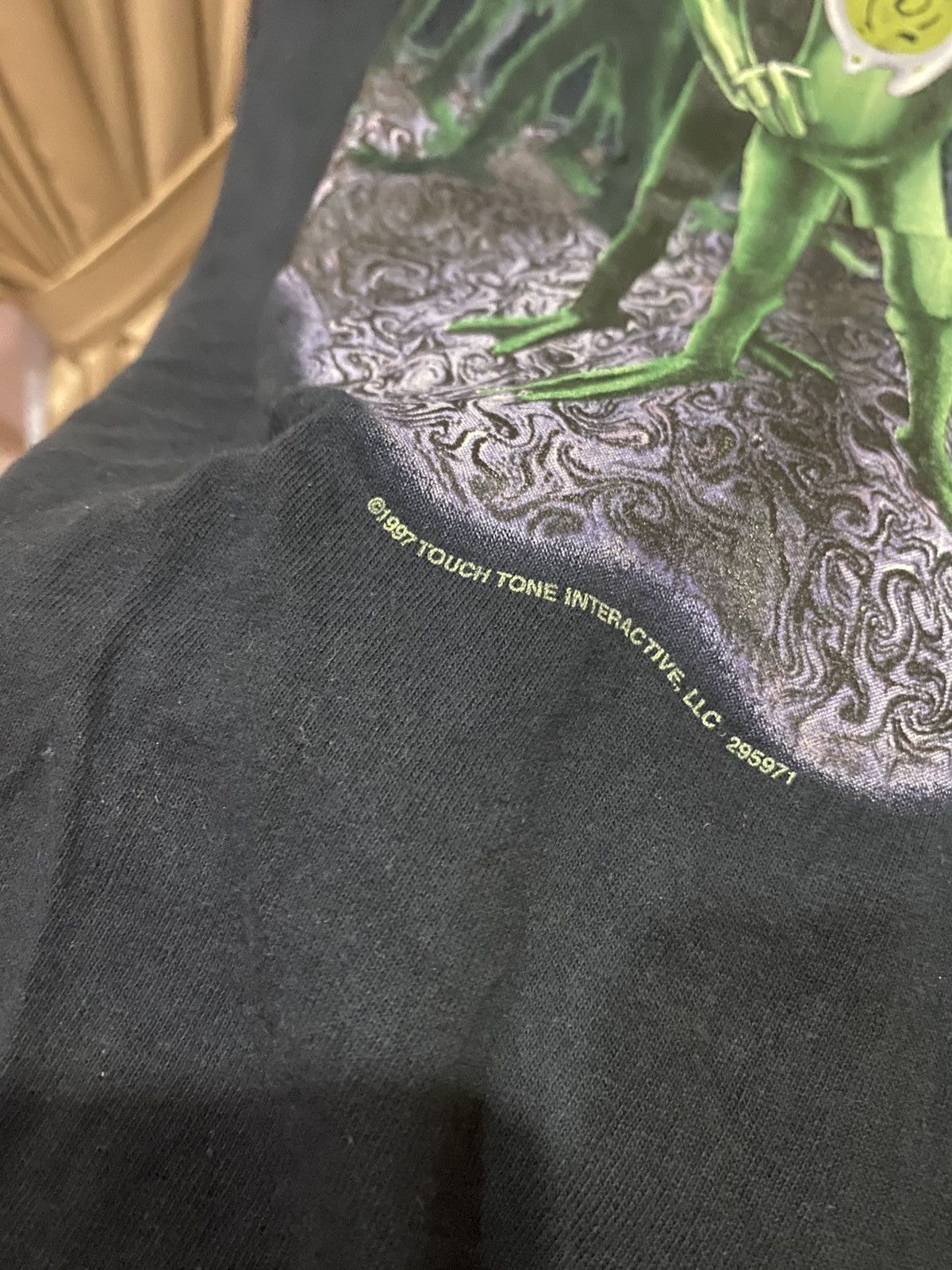 Vintage Vintage 1997 Touch Tone Alien Graphic Tee by Wild Oats Size US L / EU 52-54 / 3 - 6 Thumbnail
