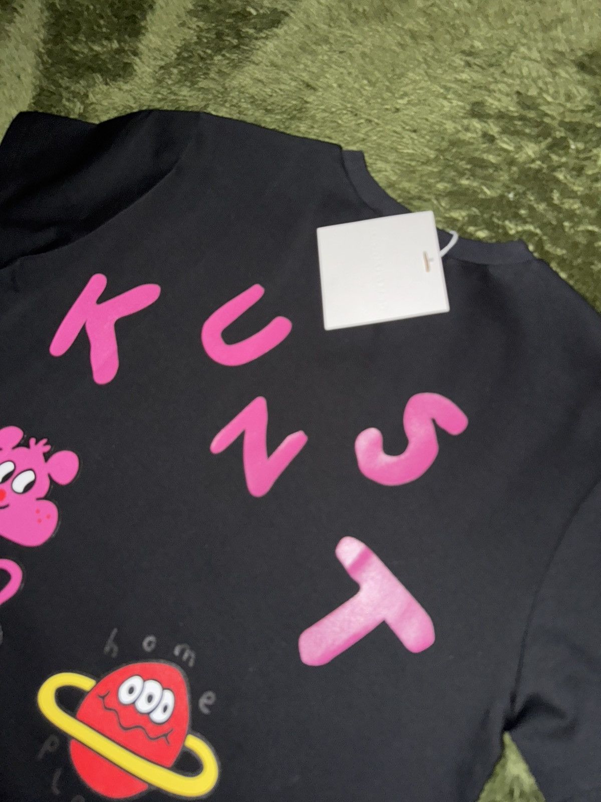 Japanese Brand [S] The Museum Visitor x Jon Burgerman Collaboration T-Shirt Size US S / EU 44-46 / 1 - 8 Thumbnail