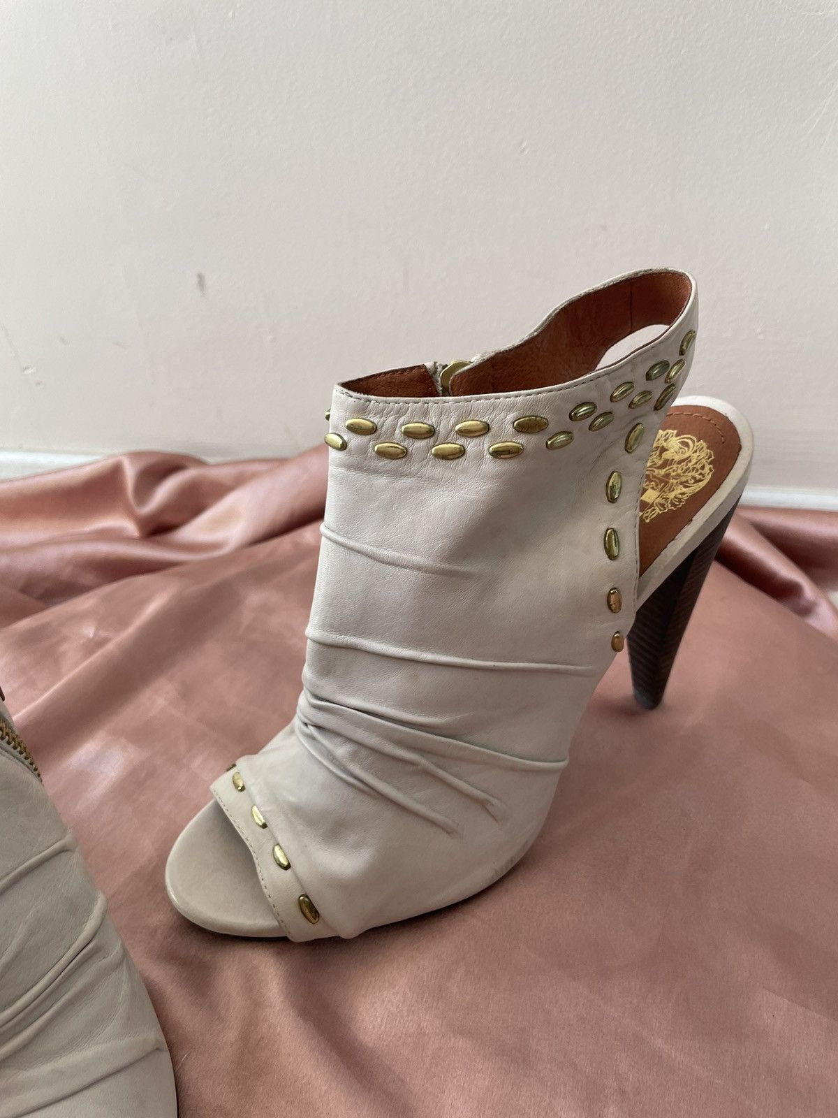 Vince Camuto Vince Camuto heels Size US 7.5 / IT 37.5 - 9 Thumbnail