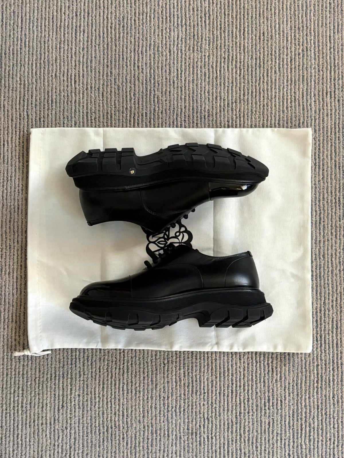 Alexander McQueen Black Contrast Leather Tread Derbies Size US 7 / EU 40 - 2 Thumbnail