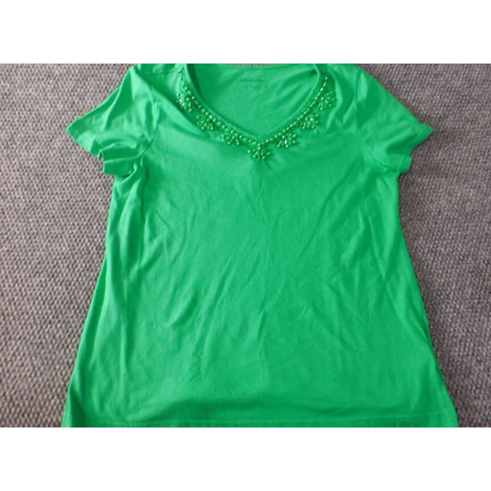 Croft & Barrow Croft & Barrow Womens Blouse Large Green Pullover V-Neck Stretch Cotton Rayon Casual Button Floral Long Sleeve Regular Classic Breathing Mockup? Size L / US 10 / IT 46 - 3 Thumbnail