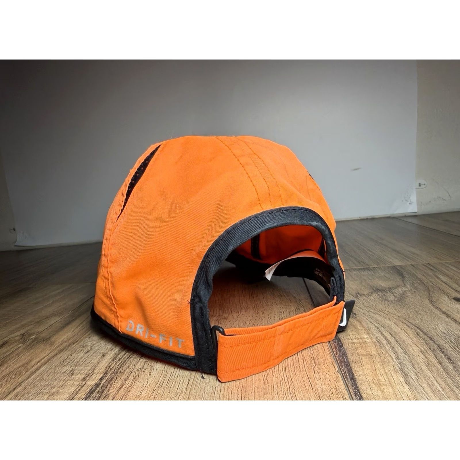 Nike VINTAGE Nike Daybreak Aerobill Orange 5 Panel Cap Hat Feather Tailwind Mens Size ONE SIZE - 5 Thumbnail