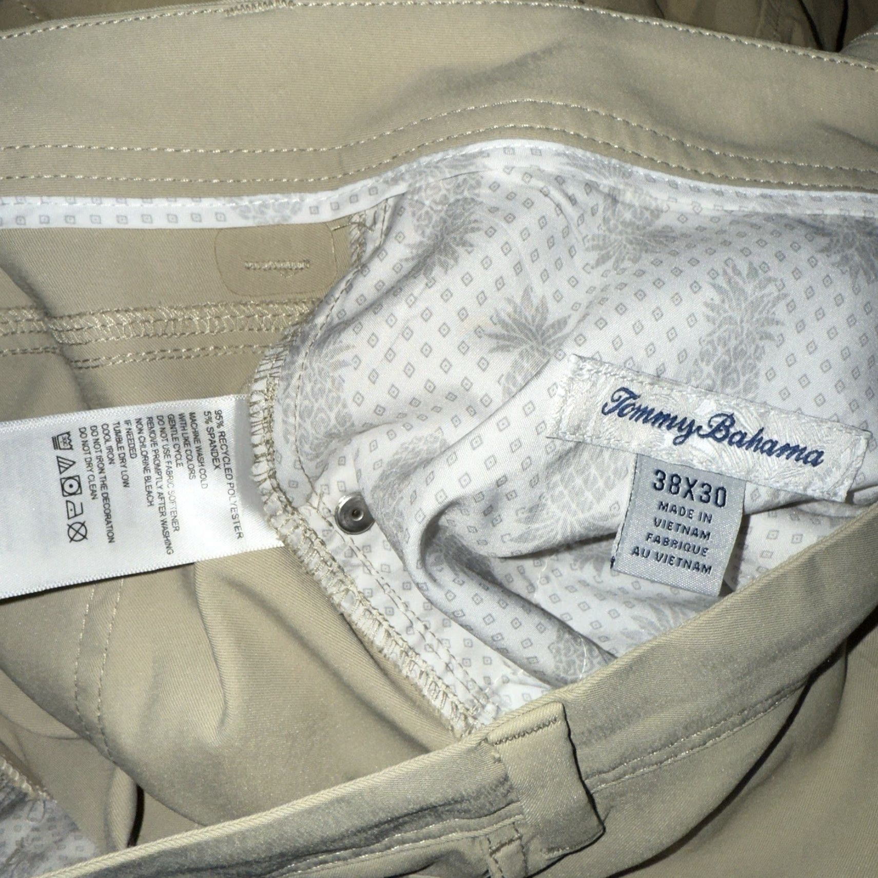Tommy Bahama Tommy Bahama Pants Mens 38x30 Chino Polyester Blend Beige Casual Regular Size 38 30 Mens Size US 38 / EU 54 - 2 Thumbnail