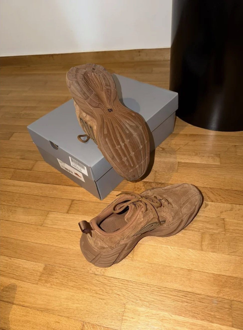 Balenciaga Balenciaga Monday sneakers, camel suede Size US 10 / IT 40 - 4 Thumbnail