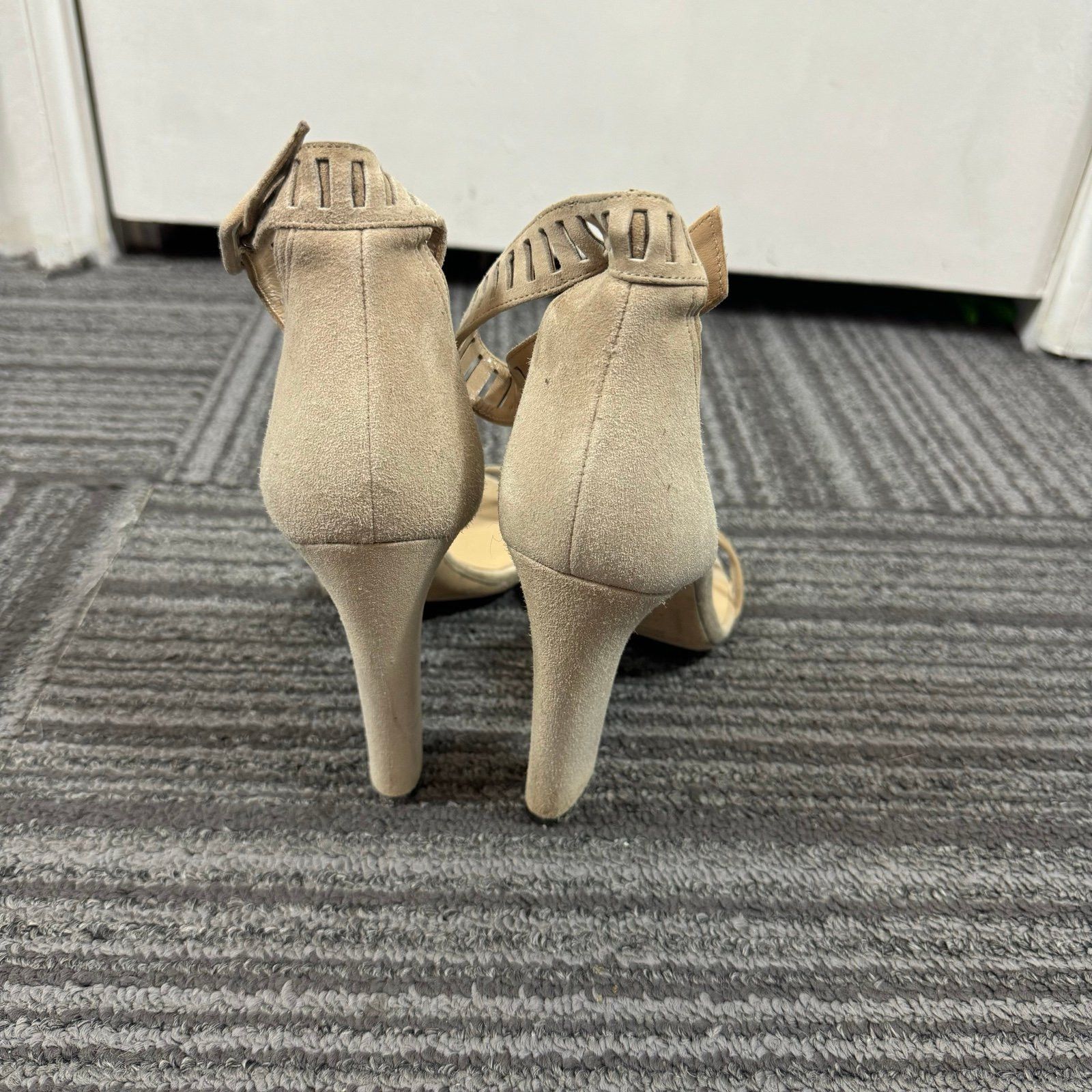 Tamara Mellon Tamara Mellon Jagger Suede Ankle Strap High Heel Sandals Be Size US 9 / IT 39 - 8 Thumbnail