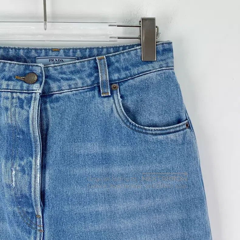 Prada Prada Blue triangle cotton casual denim trousers Size 28" / US 6 / IT 42 - 3 Thumbnail