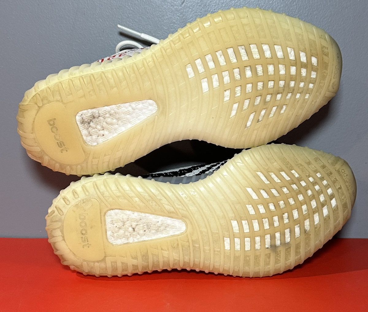 Yeezy Size 9 - Adidas Yeezy Boost 350 V2 Zebra Size US 9 / EU 42 - 6 Thumbnail