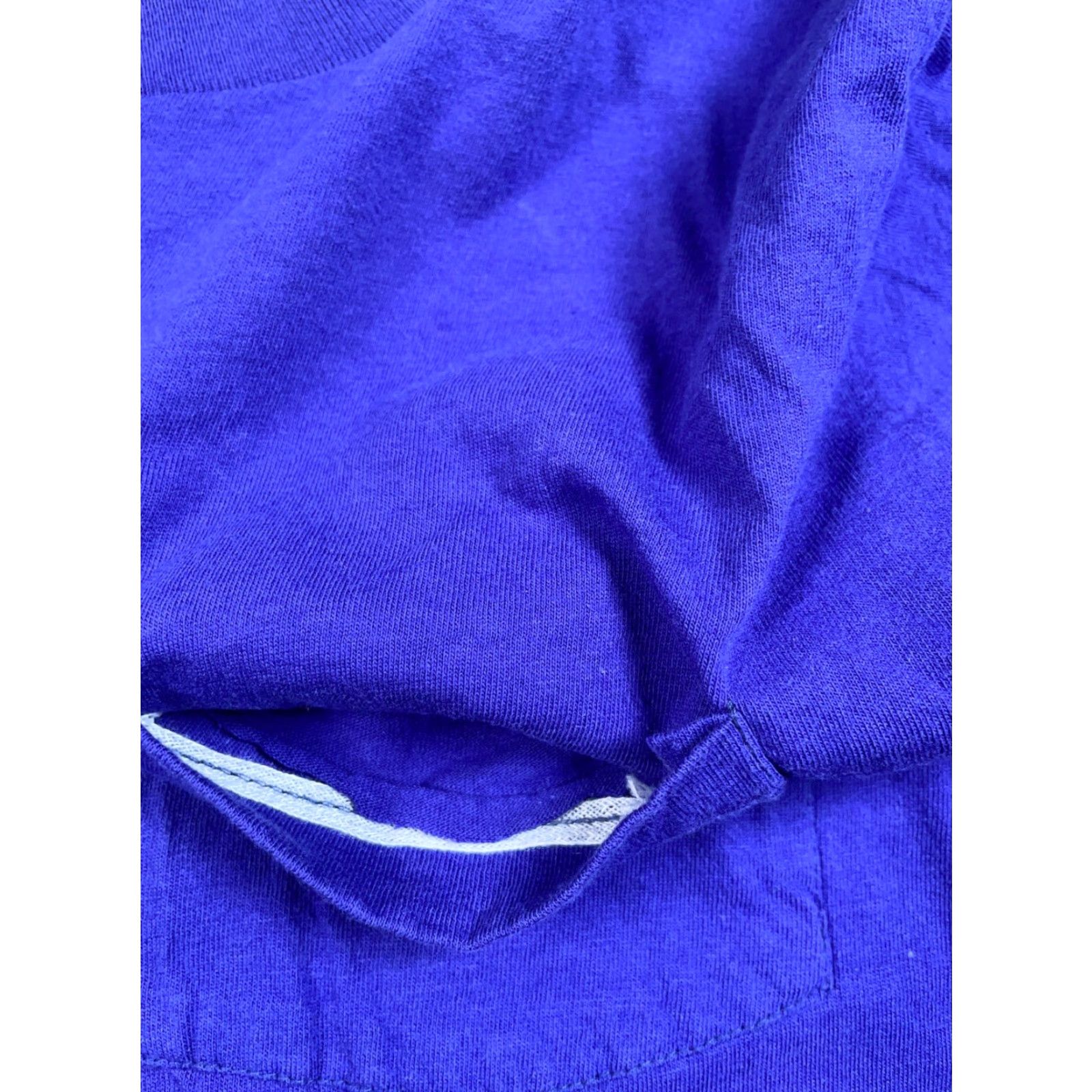 Fruit Of The Loom VINTAGE Fruit of the Loom T-Shirt Mens XL Purple Blue 80s Pocket Crew Neck Short Sleeve Cotton Made in USA Size US L / EU 52-54 / 3 - 7 Thumbnail