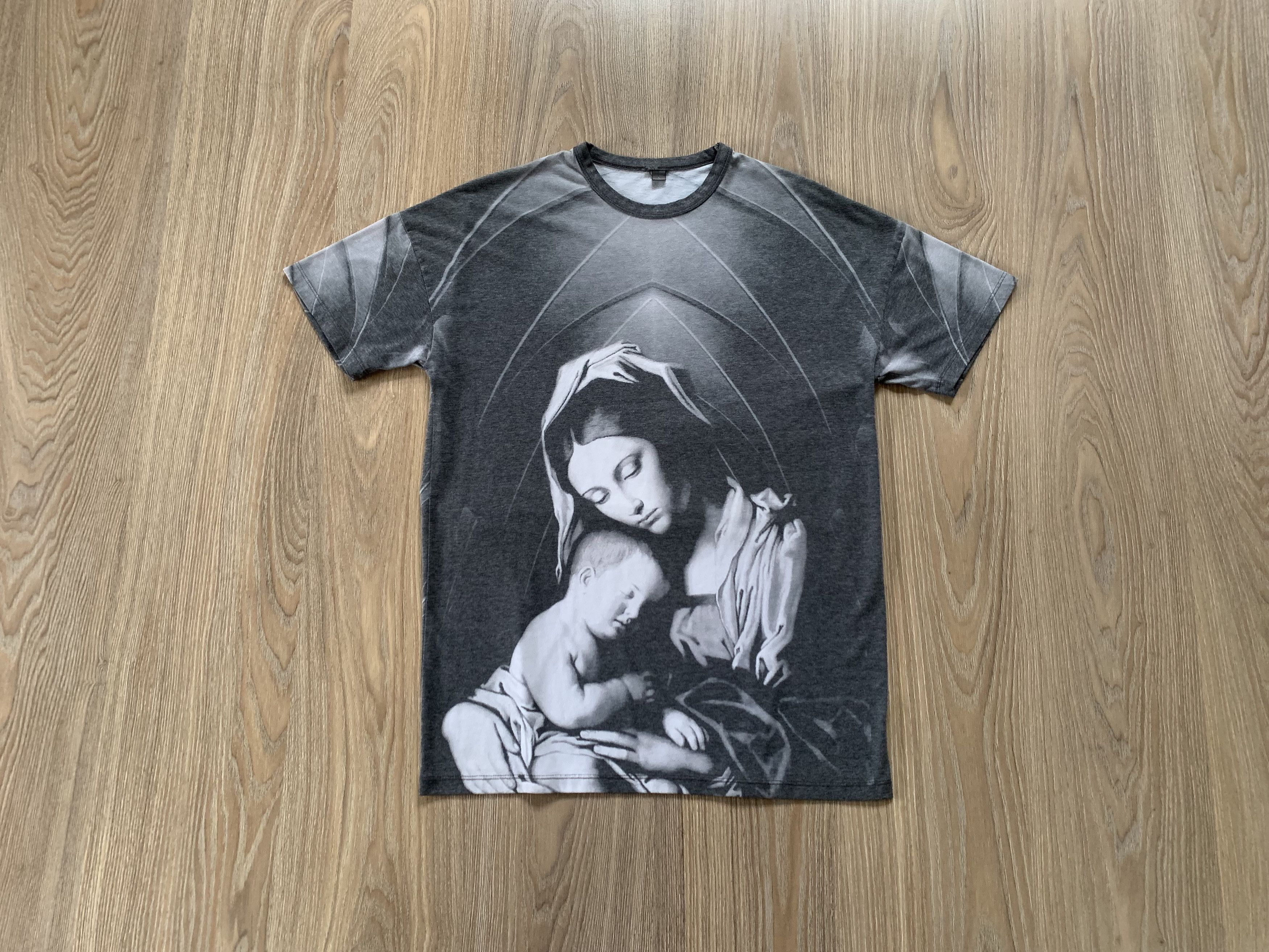 Asos Madonna Men Grey Graphic T Shirt Size US S / EU 44-46 / 1 - 1 Thumbnail
