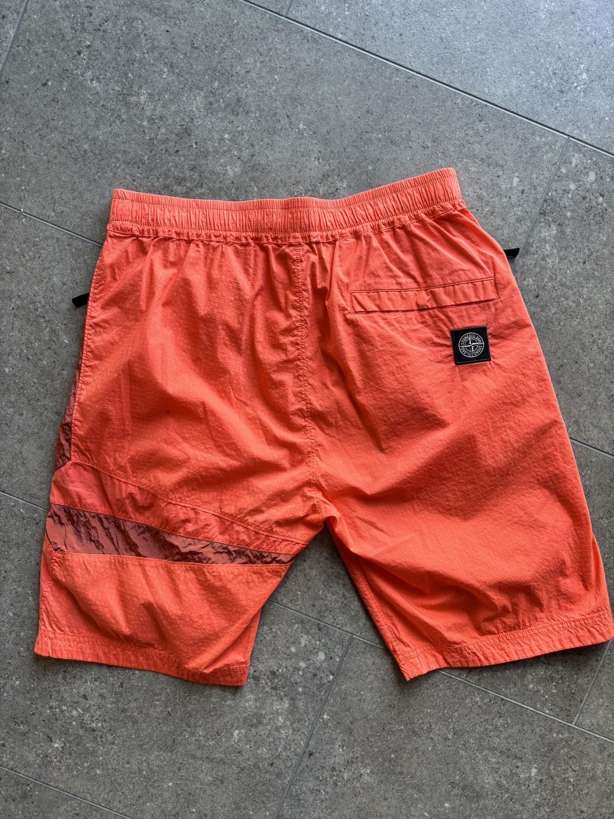 Stone Island STONE ISLAND SHORTS SIZE M Size US 36 / EU 52 - 2 Thumbnail