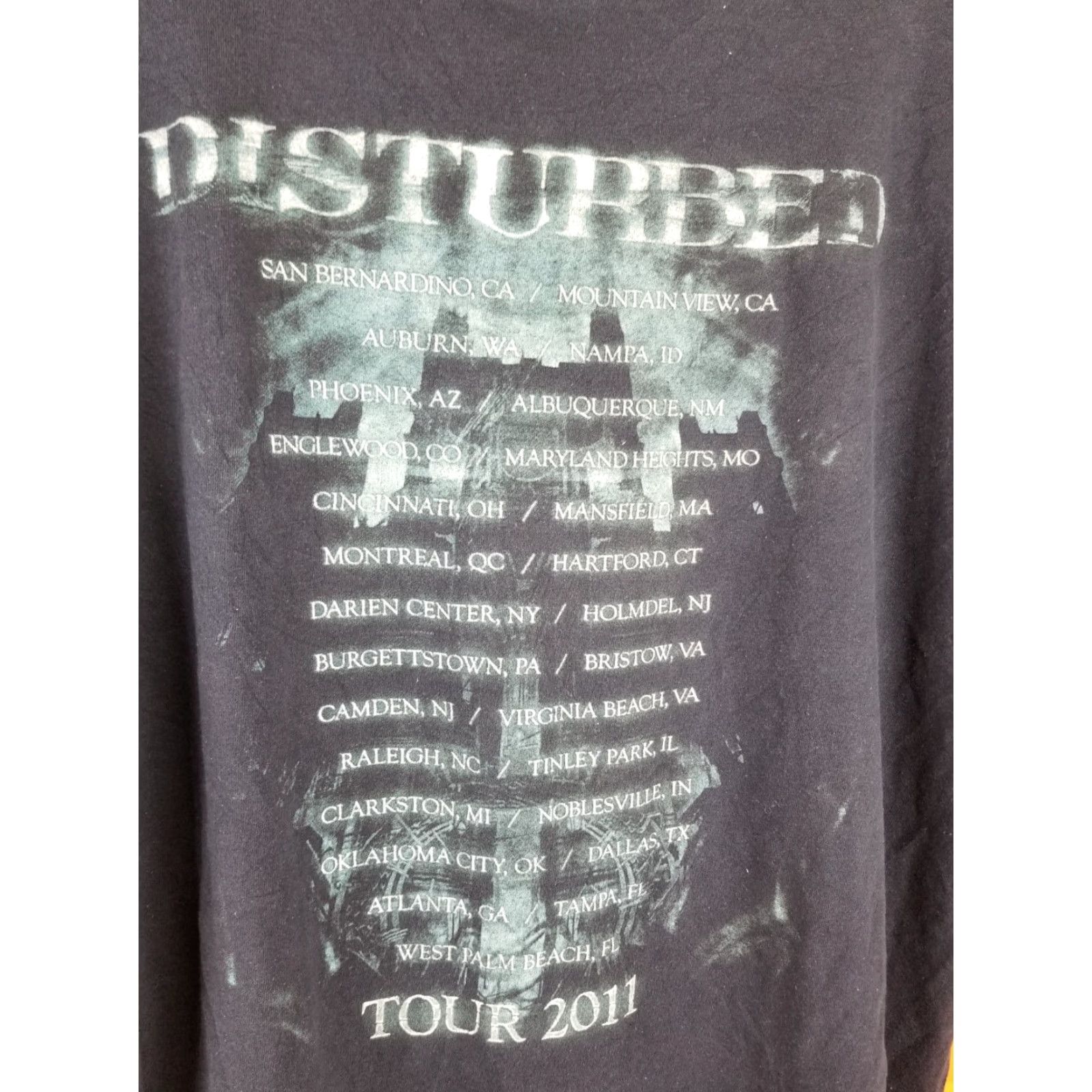 Vintage VINTAGE DISTURBED HEAVY METAL BAND TOUR BLACK COTTON T-SHIRT SZ XXLARGE T-Shirt Mens Black 1990s Rock Band Tour Cotton Short Sleeve Crew Neck USA 2XL Size US XXL / EU 58 / 5 - 6 Thumbnail
