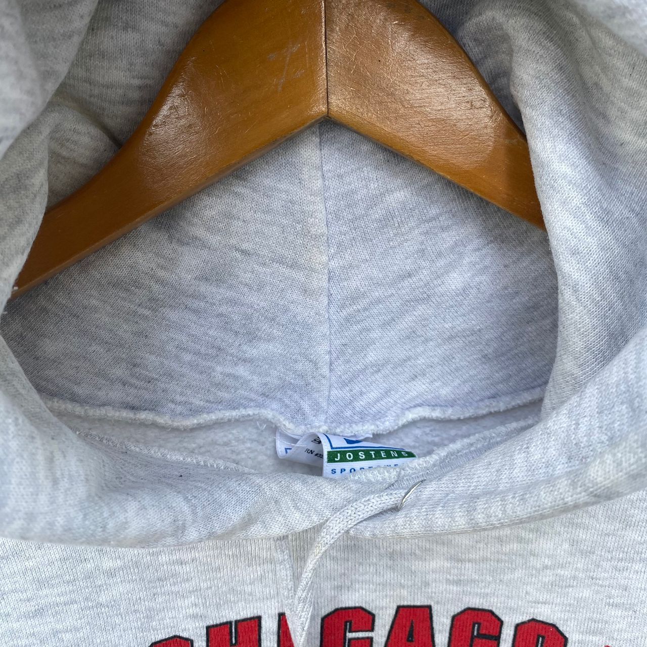NBA × Vintage VINTAGE CHICAGO BULLS HOODIE LARGE PULLOVER Size US L / EU 52-54 / 3 - 6 Thumbnail
