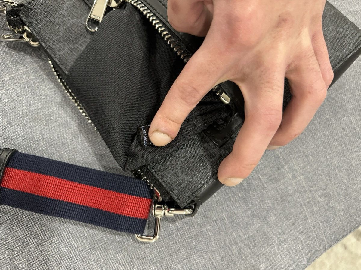 Gucci GUCCI GG BLACK SMALL MESSENGER BAG Size ONE SIZE - 14 Thumbnail