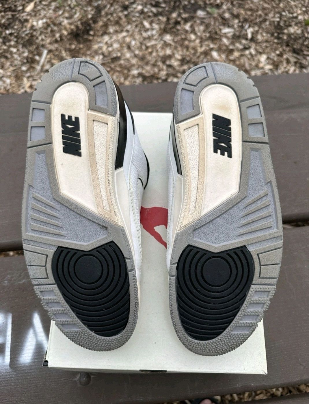 Jordan Brand Nike Air Jordan Retro 2 / 3 White Black Size 10 Men Size US 10 / EU 43 - 6 Thumbnail