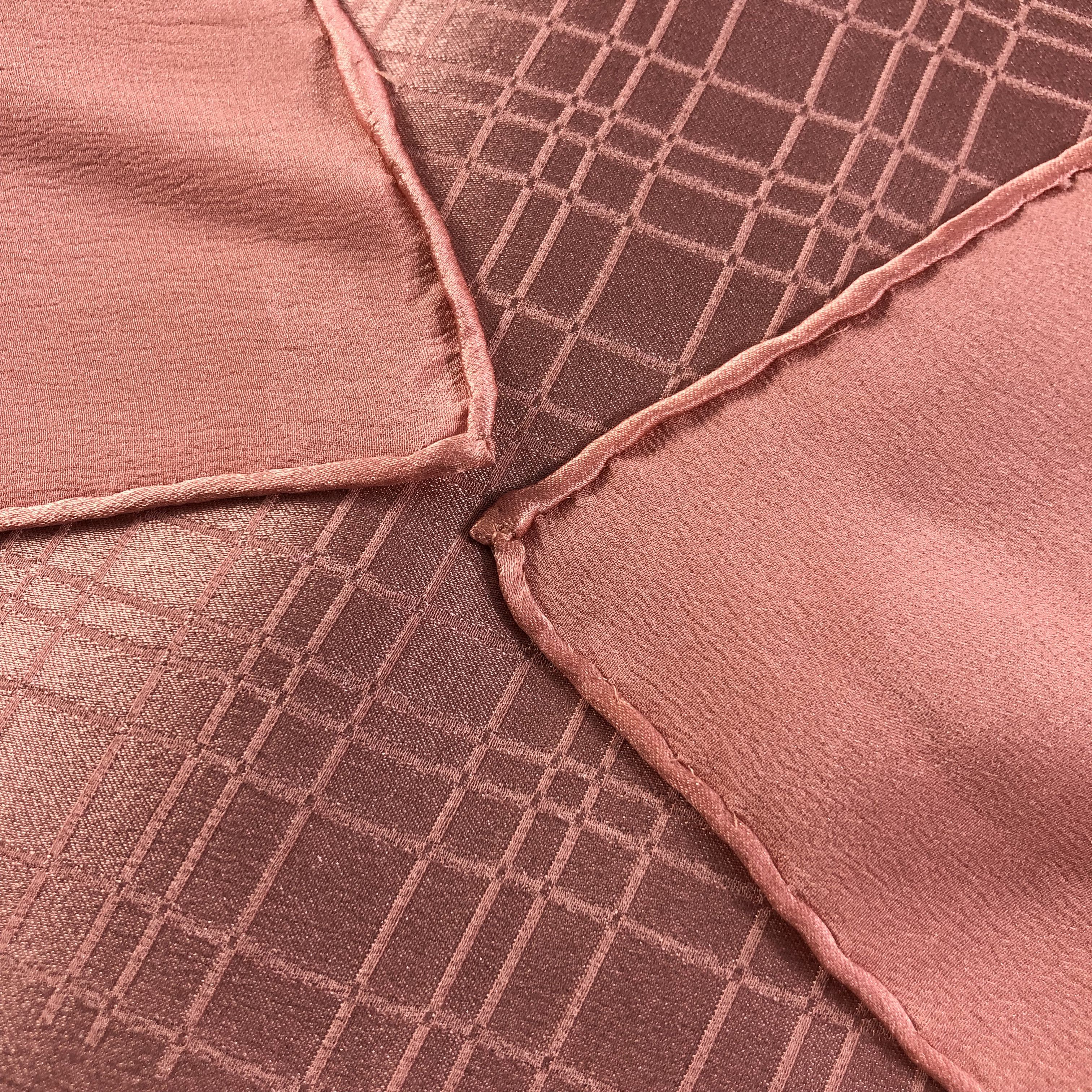 Japanese Brand Vintage Echo Pink Hand Rolled Silk Scarf M566 Size ONE SIZE - 4 Thumbnail