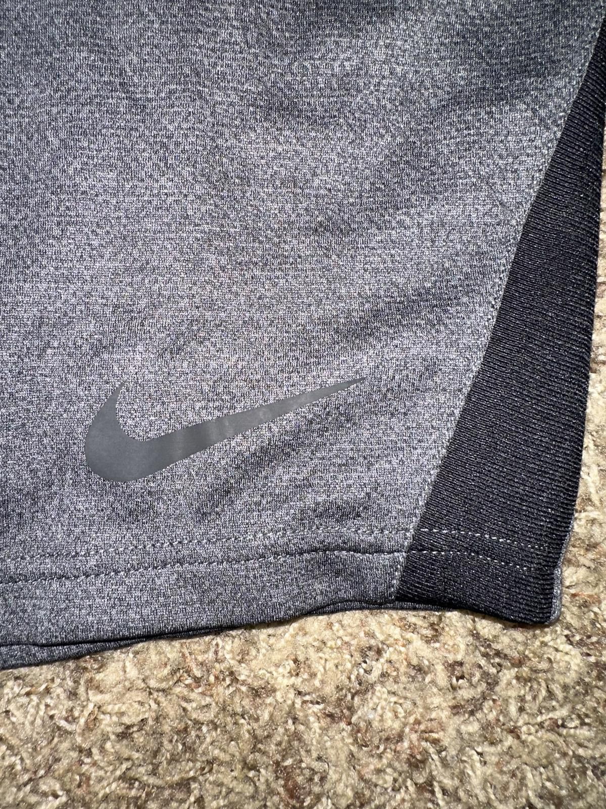 Nike Nike Dri-Fit Plus Black Training Shorts Size US 30 / EU 46 - 2 Thumbnail
