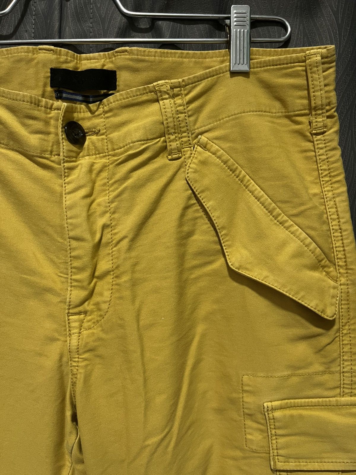 junhashimoto Light Tan Slim Fit Six Pockets Cargo Pants Size US 33 - 5 Thumbnail