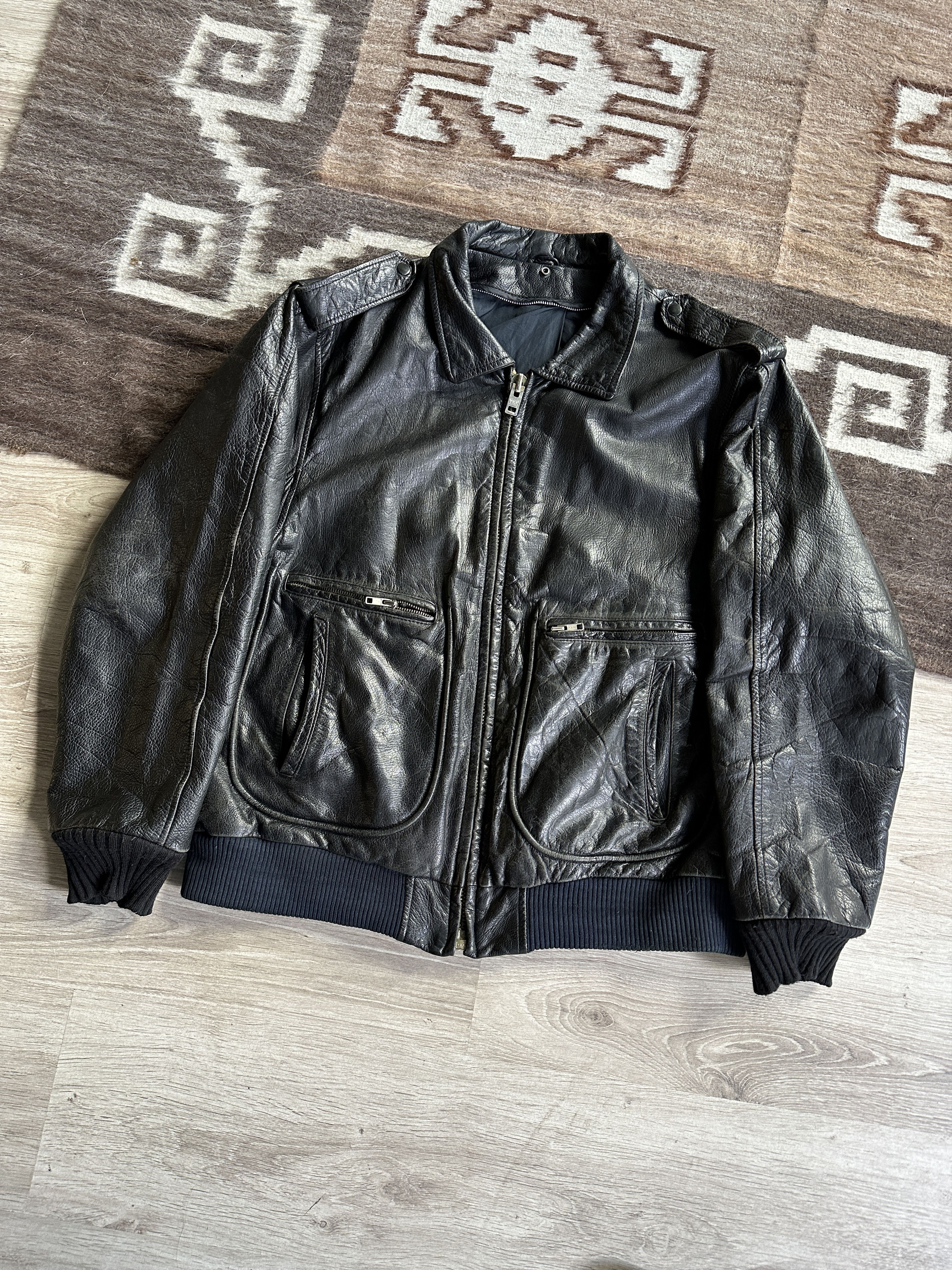 Vintage Vintage Leather Aviator Bomber Jacket 7863AC Size US L / EU 52-54 / 3 - 1 Thumbnail
