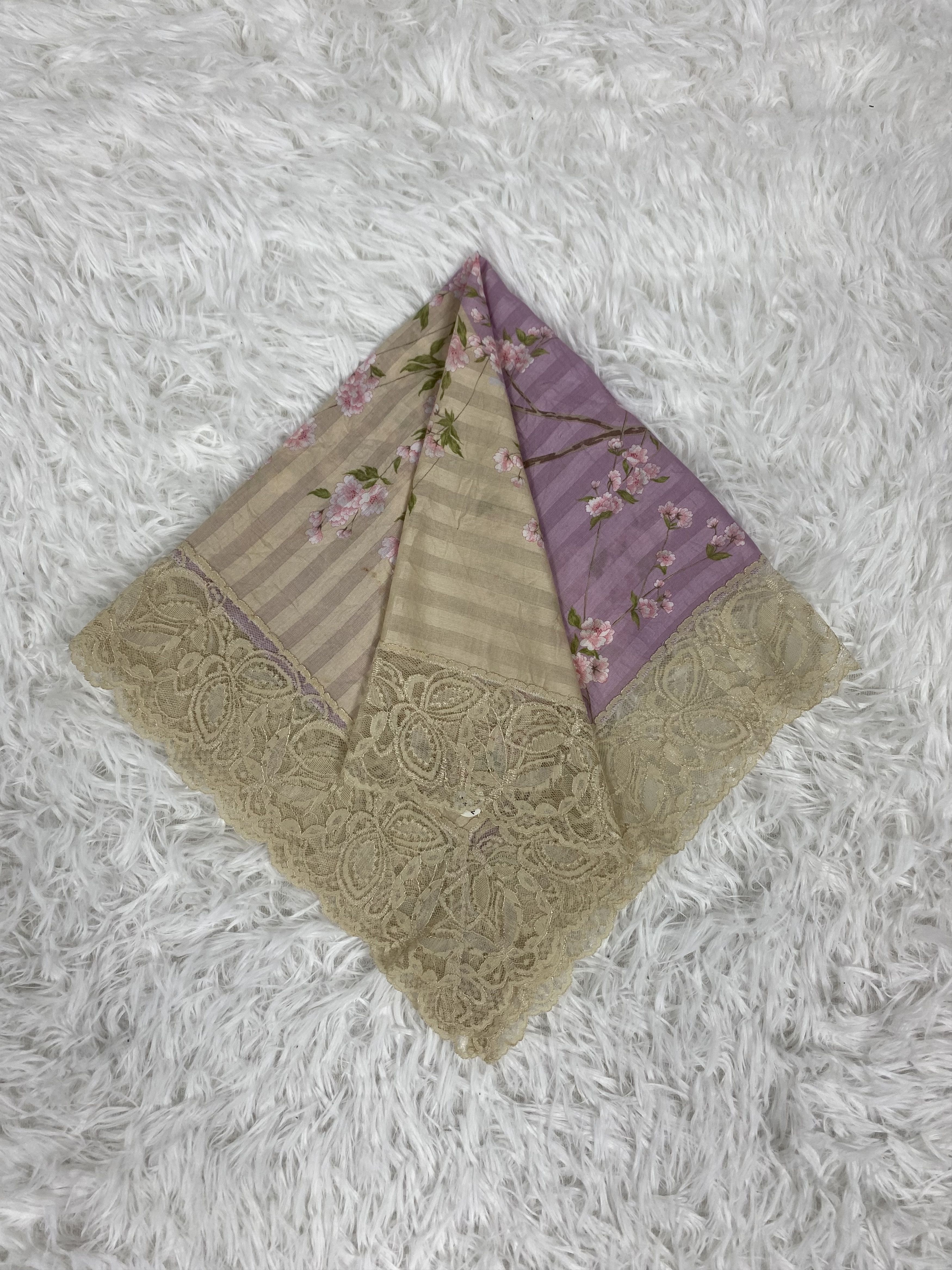 Hanae Mori Vintage Hanae Mari Handkerchief Neckerchief PH0282 Size ONE SIZE - 1 Thumbnail
