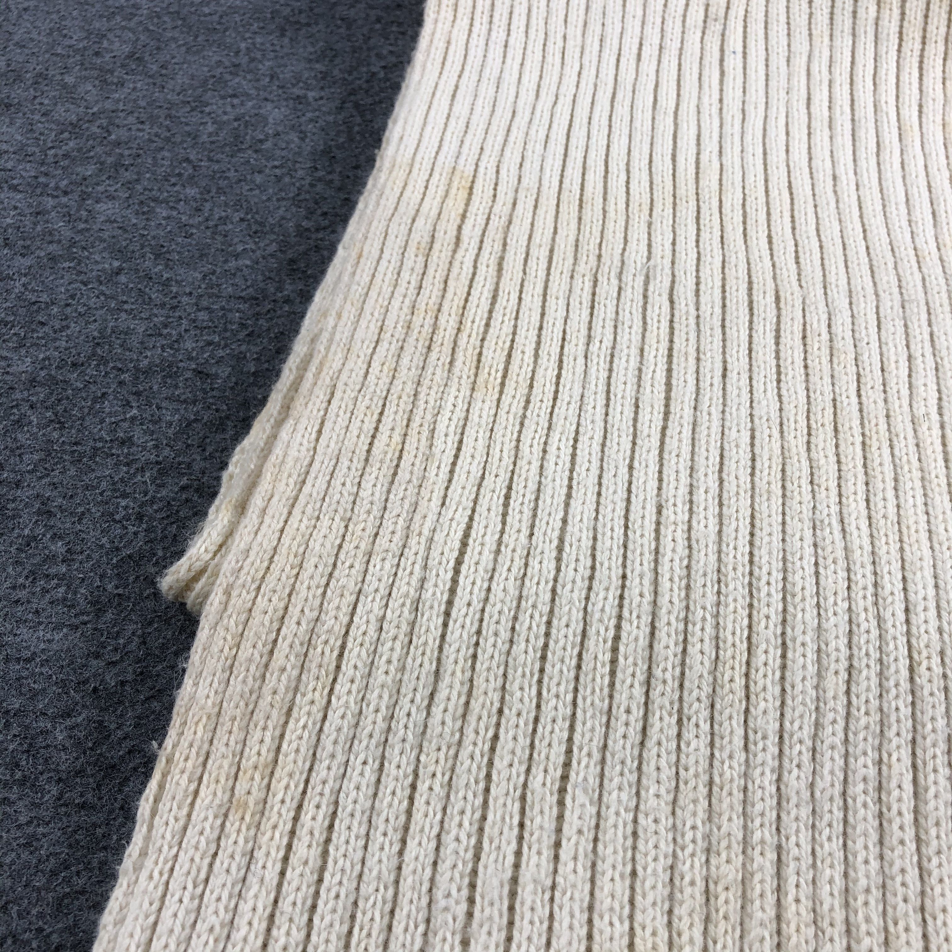 Victorinox Victorinox Pleated Wool Scarf Muffler V687 Size ONE SIZE - 8 Thumbnail