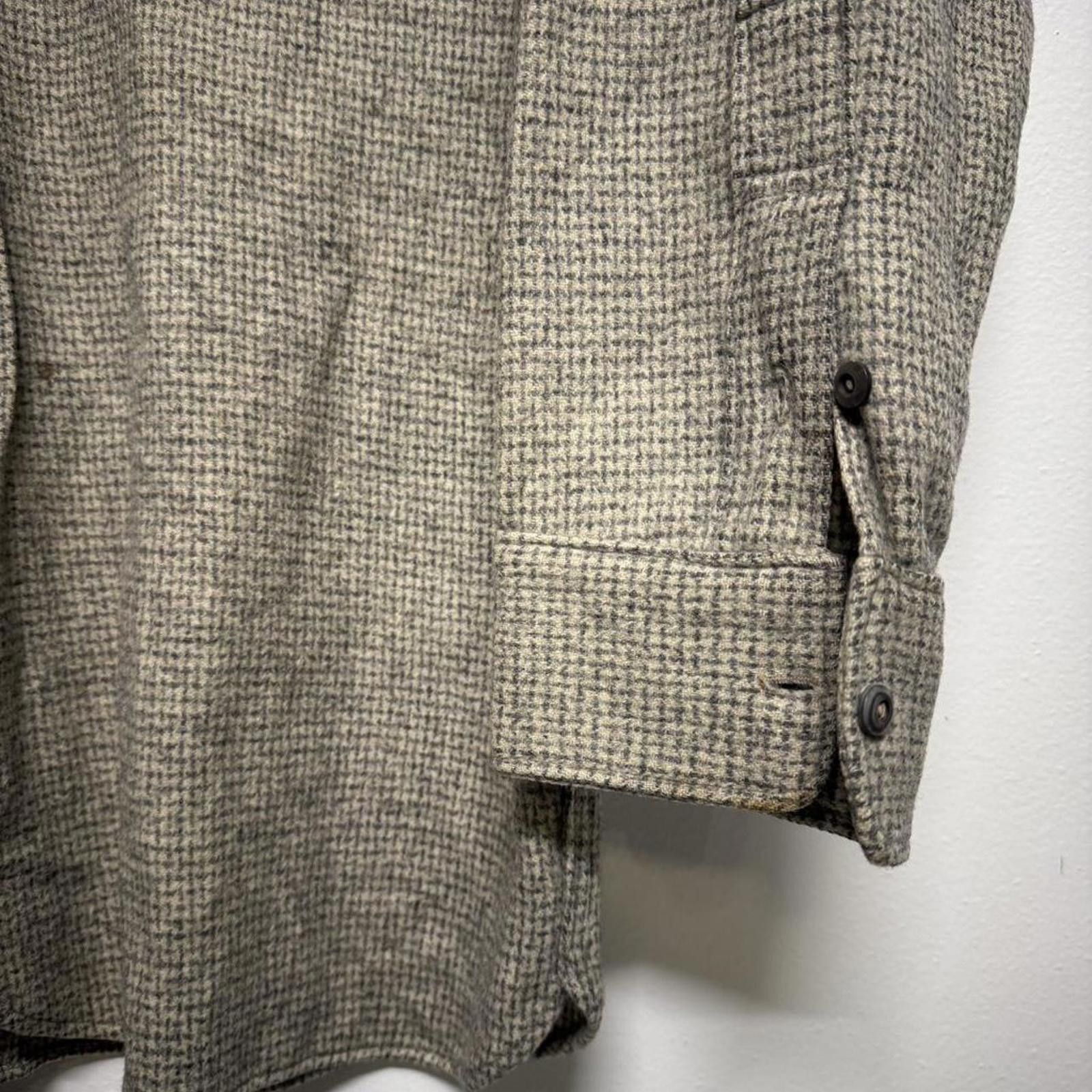 Woolrich Woolen Mills 1950s thrashed Woolrich flannel shirt L/XL Size US XL / EU 56 / 4 - 3 Thumbnail