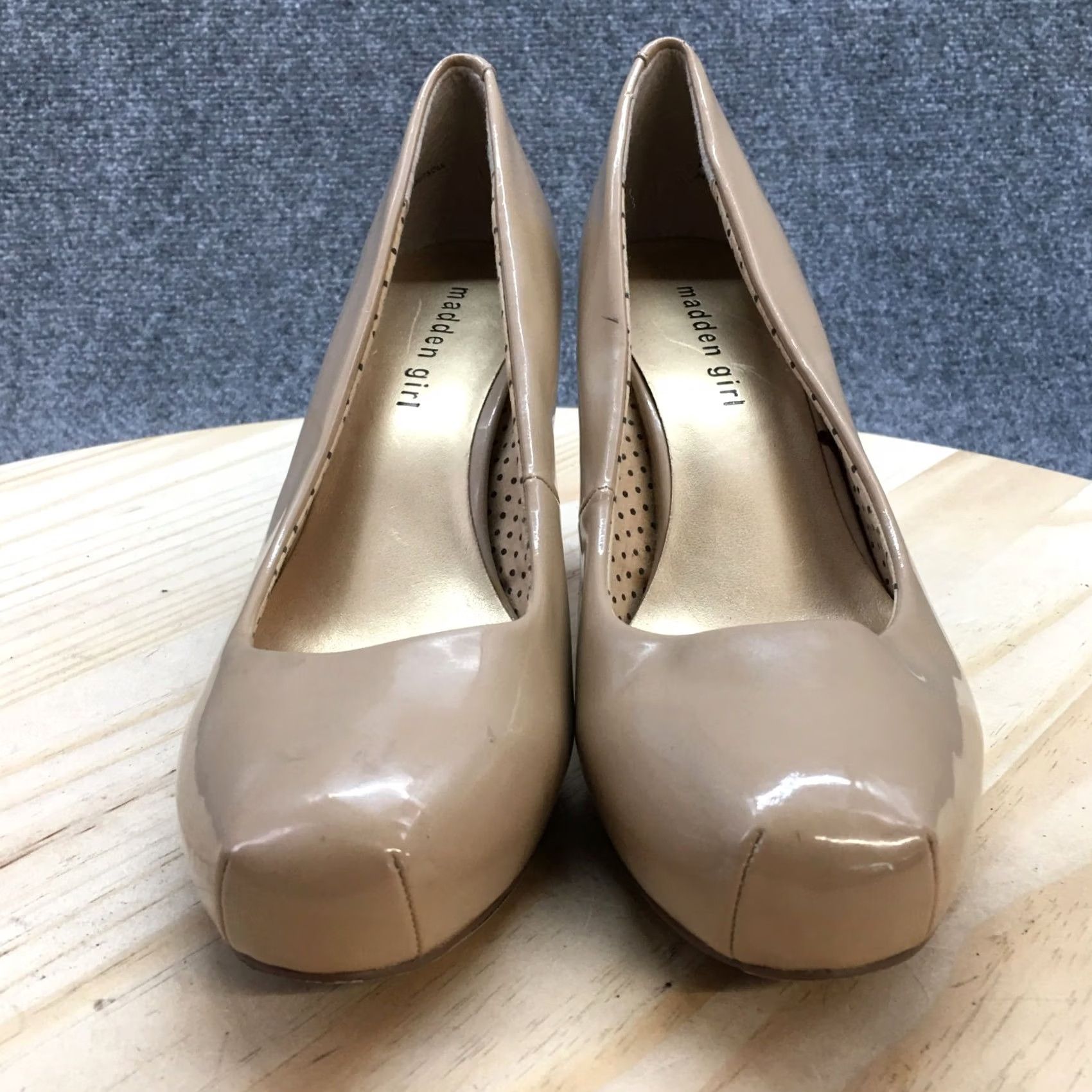 Vintage Madden Girl Heels Womens Pump Stiletto Brown Patent Leather Slip On Casual 8.5 Womens Size US 9 / IT 39 - 7 Thumbnail