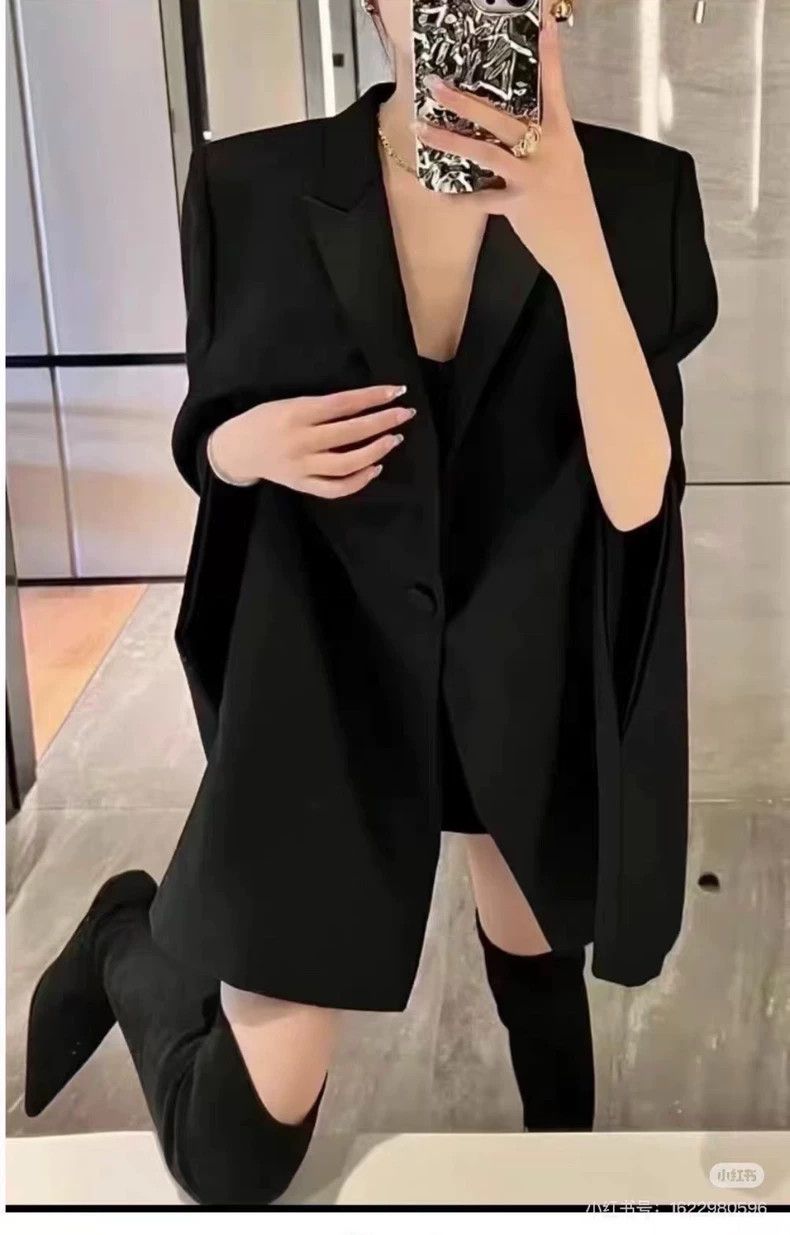 Givenchy Givenchy Tailcoat Cloak Jacket, Size 36 Size US L / EU 52-54 / 3 - 9 Thumbnail
