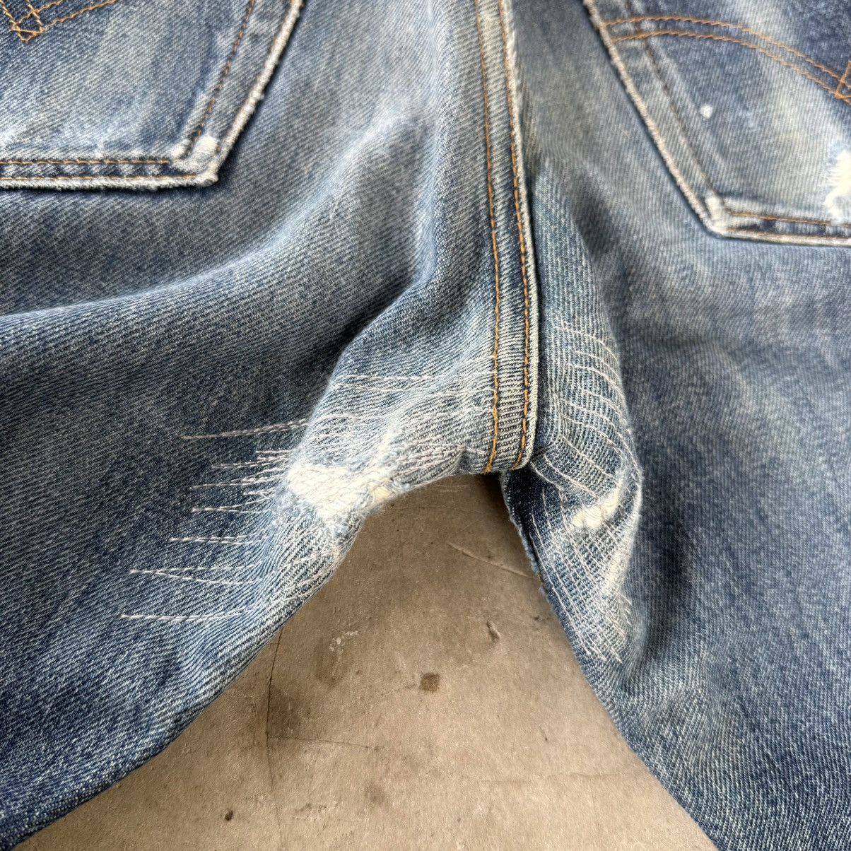 Levi's Vintage Clothing W30x29 Vintage 98' Levi's 501 Faded Denim Jean Pants Size US 30 / EU 46 - 14 Thumbnail