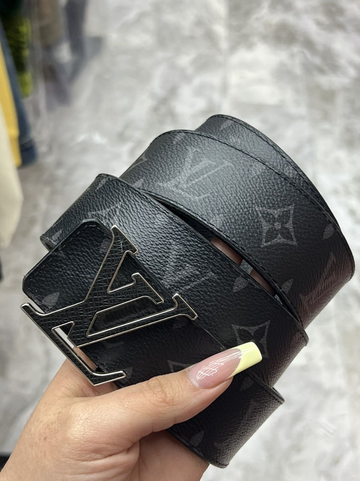Louis Vuitton Louis Vuitton belt silver/black buckle belt Size 44 - 2 Thumbnail