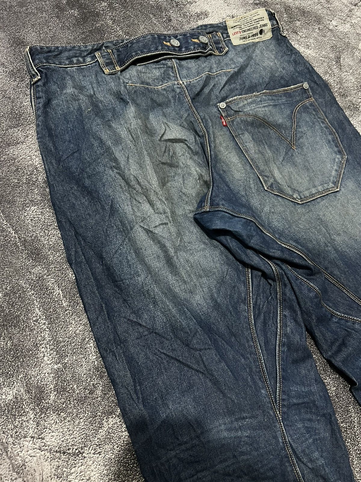 Levi's Vintage Clothing Levis Engineered Belt Buckle Back Jeans Size US 34 / EU 50 - 4 Thumbnail