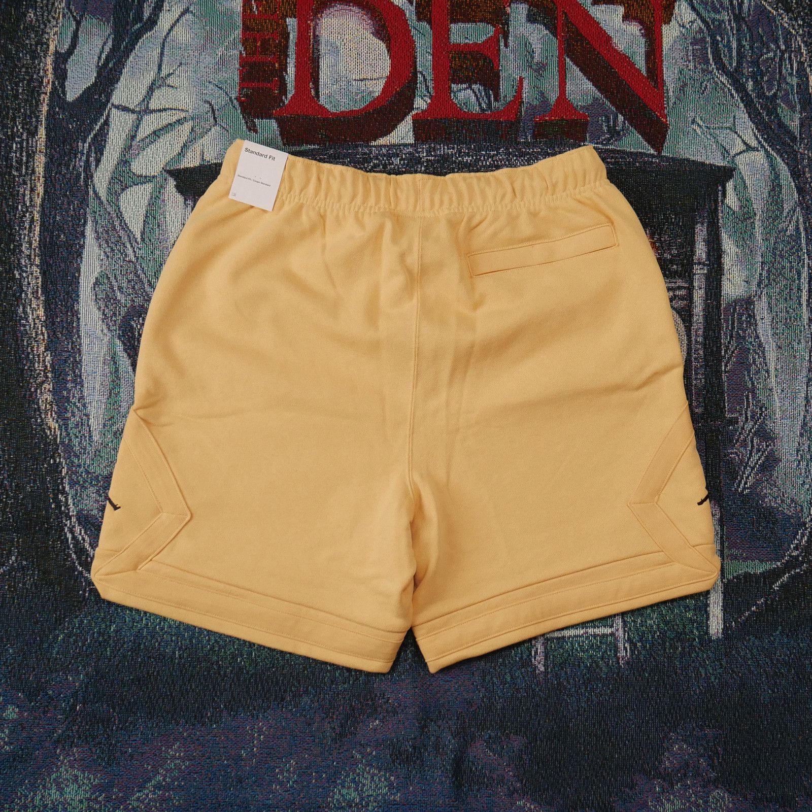 Jordan Brand Air Jordan Flight Fleece Essentials Shorts XLD Size XXL Size US 40 / EU 56 - 4 Thumbnail
