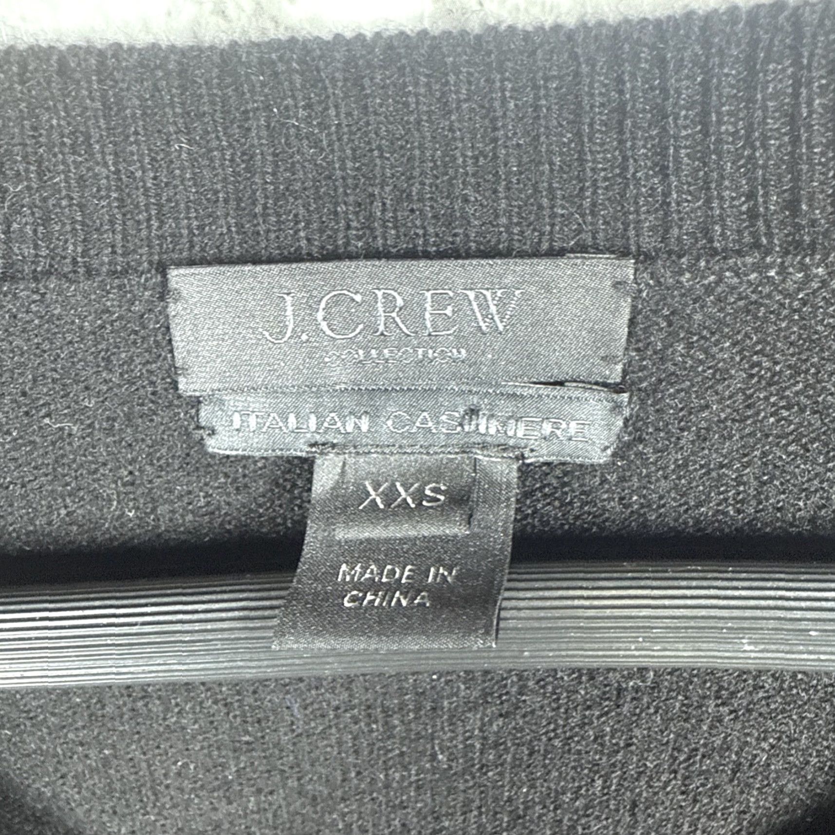 J.Crew J Crew Italian Cashmere Black V-Neck Pullover Sweater Womens XXS 16” Pit to Pit Size XXS / US 00 / IT 34 - 3 Thumbnail