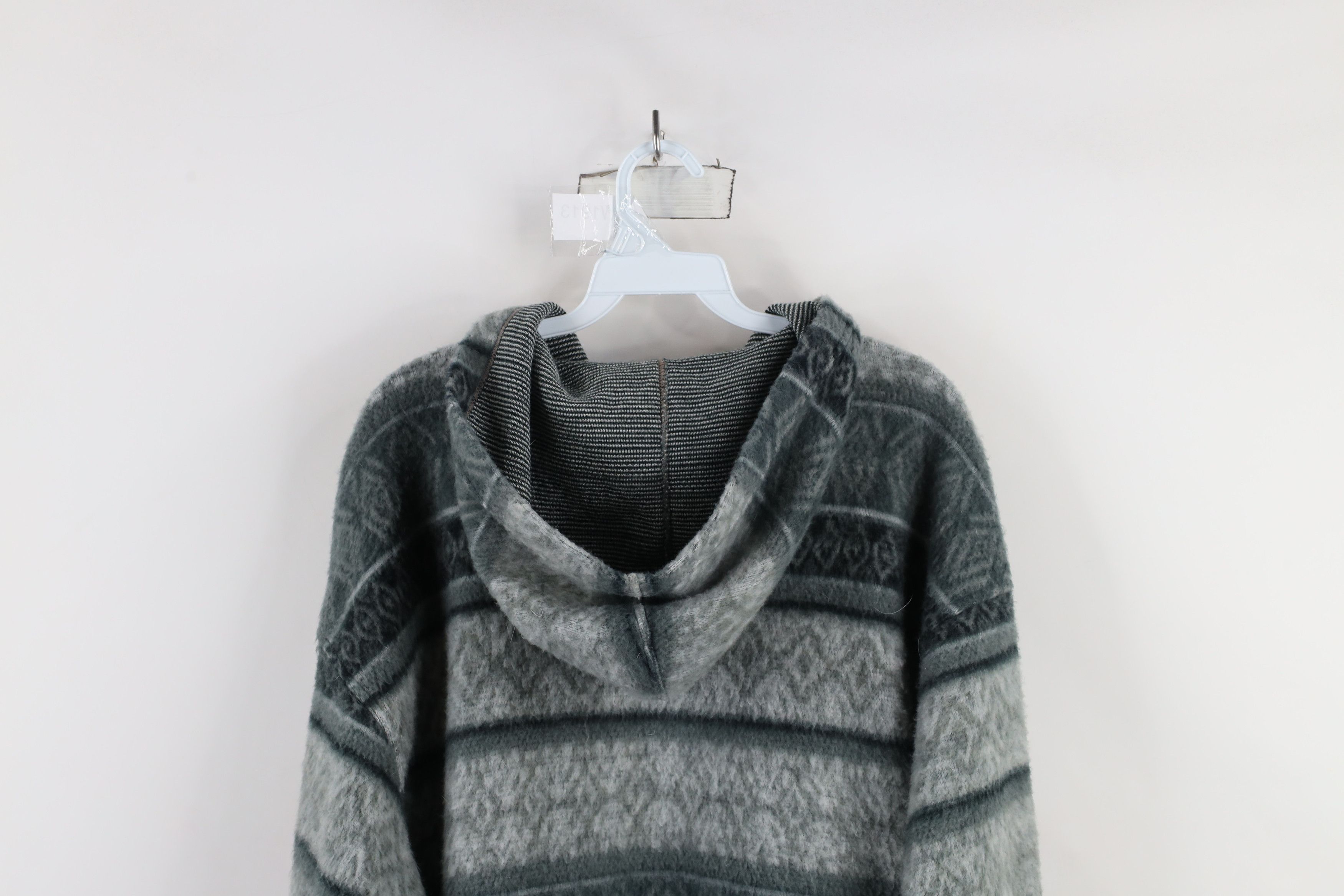 Vintage Vintage 90s Streetwear Baggy Fair Isle Hoodie Sweatshirt Size US L / EU 52-54 / 3 - 10 Thumbnail