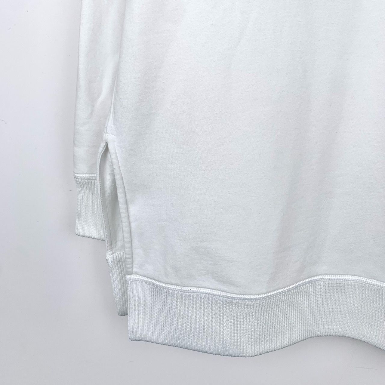 Fendi Fendi Embroidered Logo and Sequined Heart Cotton-Padded Long Size US M / EU 48-50 / 2 - 6 Thumbnail