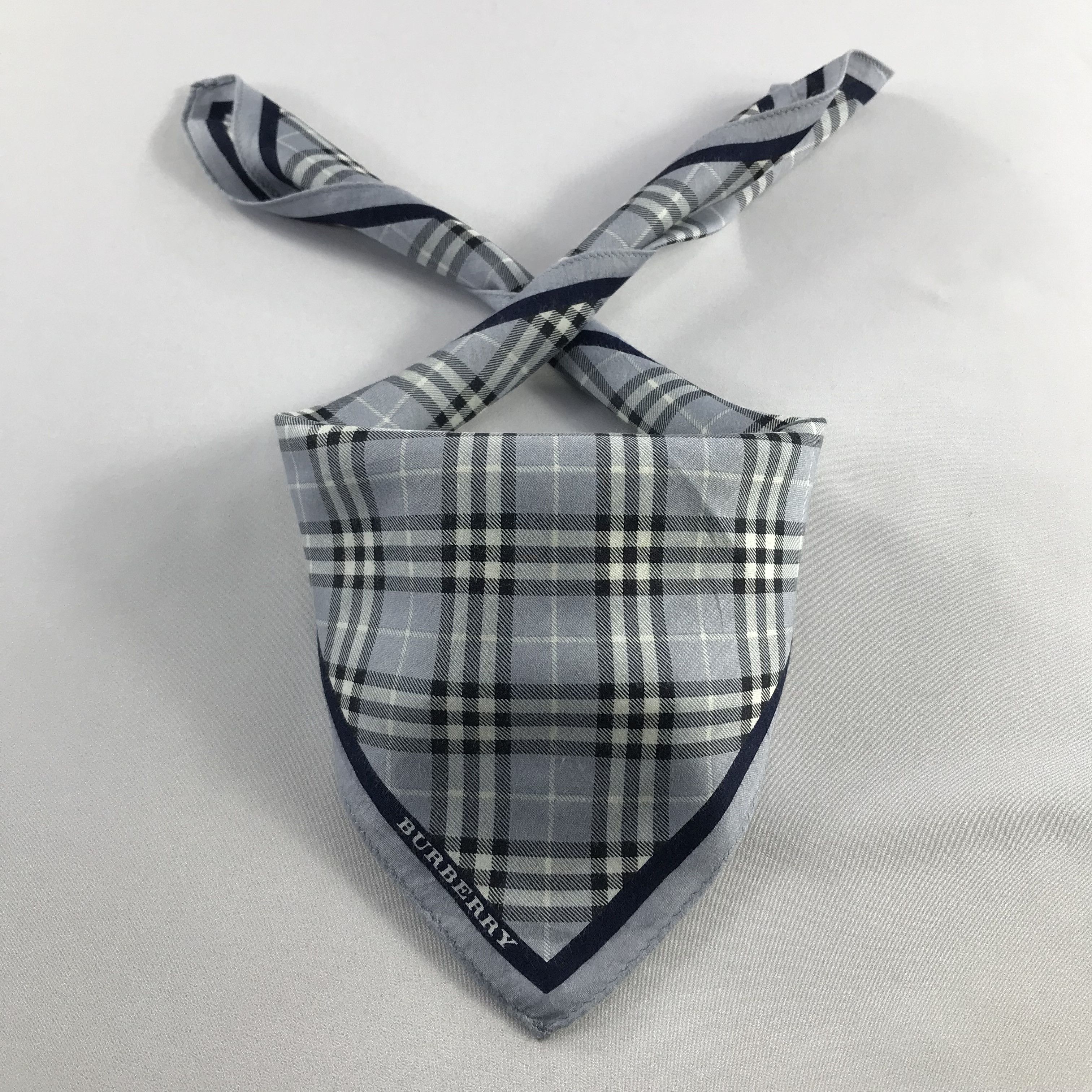 Burberry Burberry Handkerchief / Bandana / Neckerchief C645 Size ONE SIZE - 2 Thumbnail