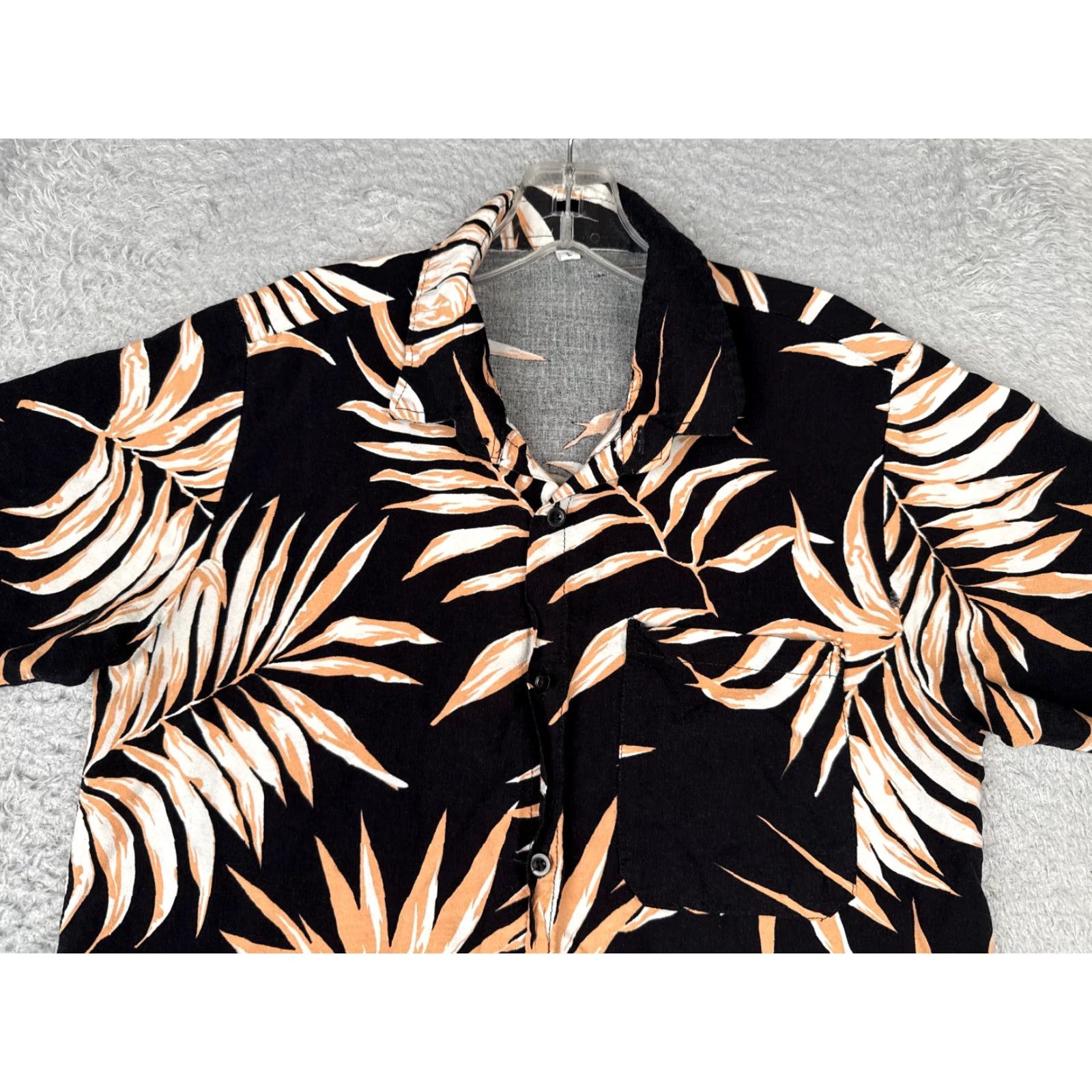 Vintage Hawaiian Shirt Men Large Black Beige White Floral Leaf Button Up Cotton Pocket Size US L / EU 52-54 / 3 - 4 Thumbnail
