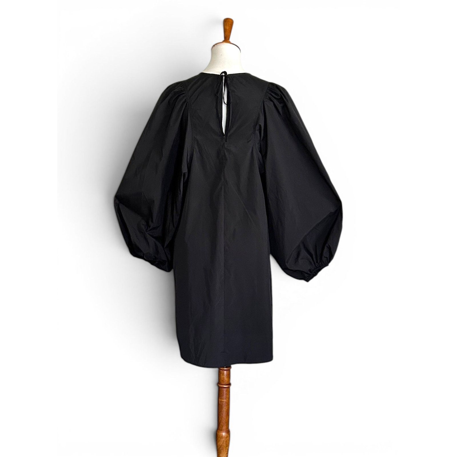 H&M H&M Black Balloon Sleeve Shift Mini Dress Size Small Size S / US 4 / IT 40 - 3 Thumbnail