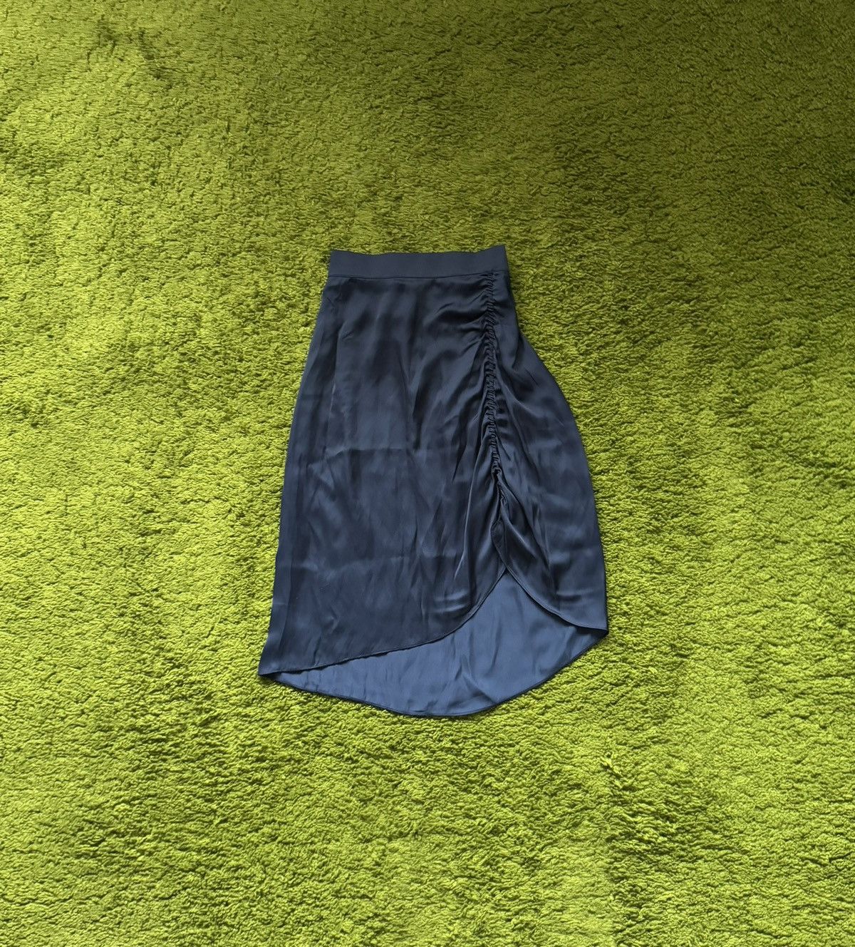 Designer × Zadig & Voltaire Zadig & Voltaire JiJi satin avant garde midi skirt Size 25" / US 0 / IT 36 - 1 Thumbnail
