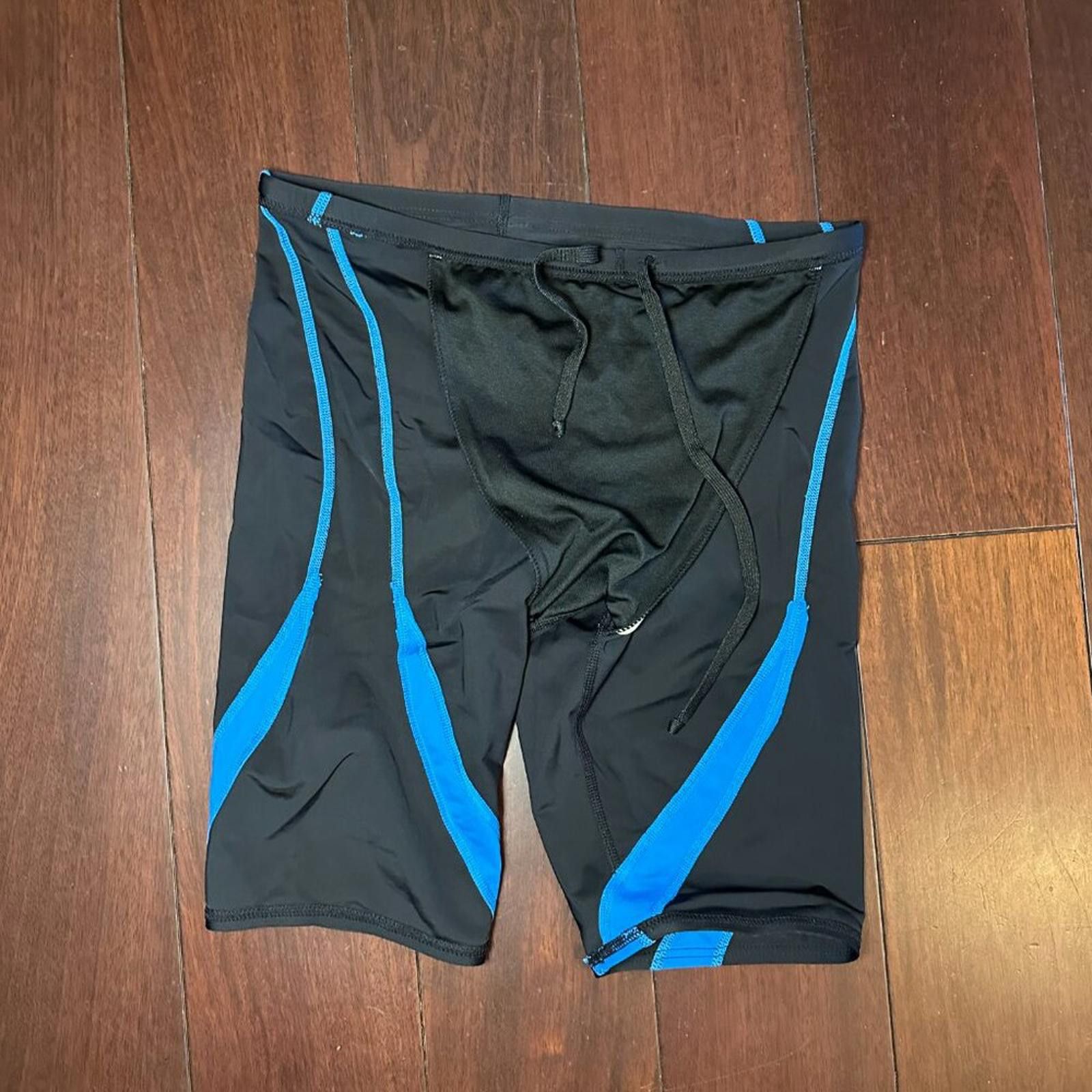 Charles Tyrwhitt TYR Men’s Swim Jammer – Black with Blue Accents – Size M/L Size US 32 / EU 48 - 8 Thumbnail