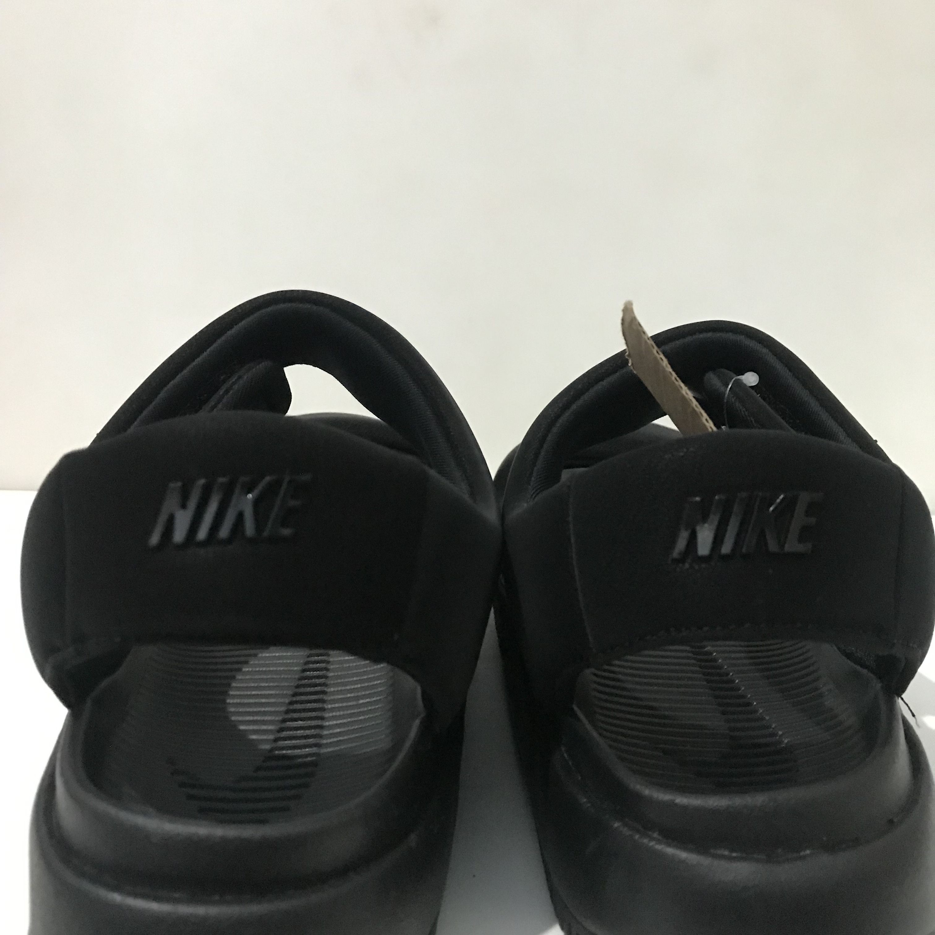 Nike Nike Calm Sandals Black velvet colorway Bnwt New Size 39 Size US 6.5 / EU 39-40 - 6 Thumbnail