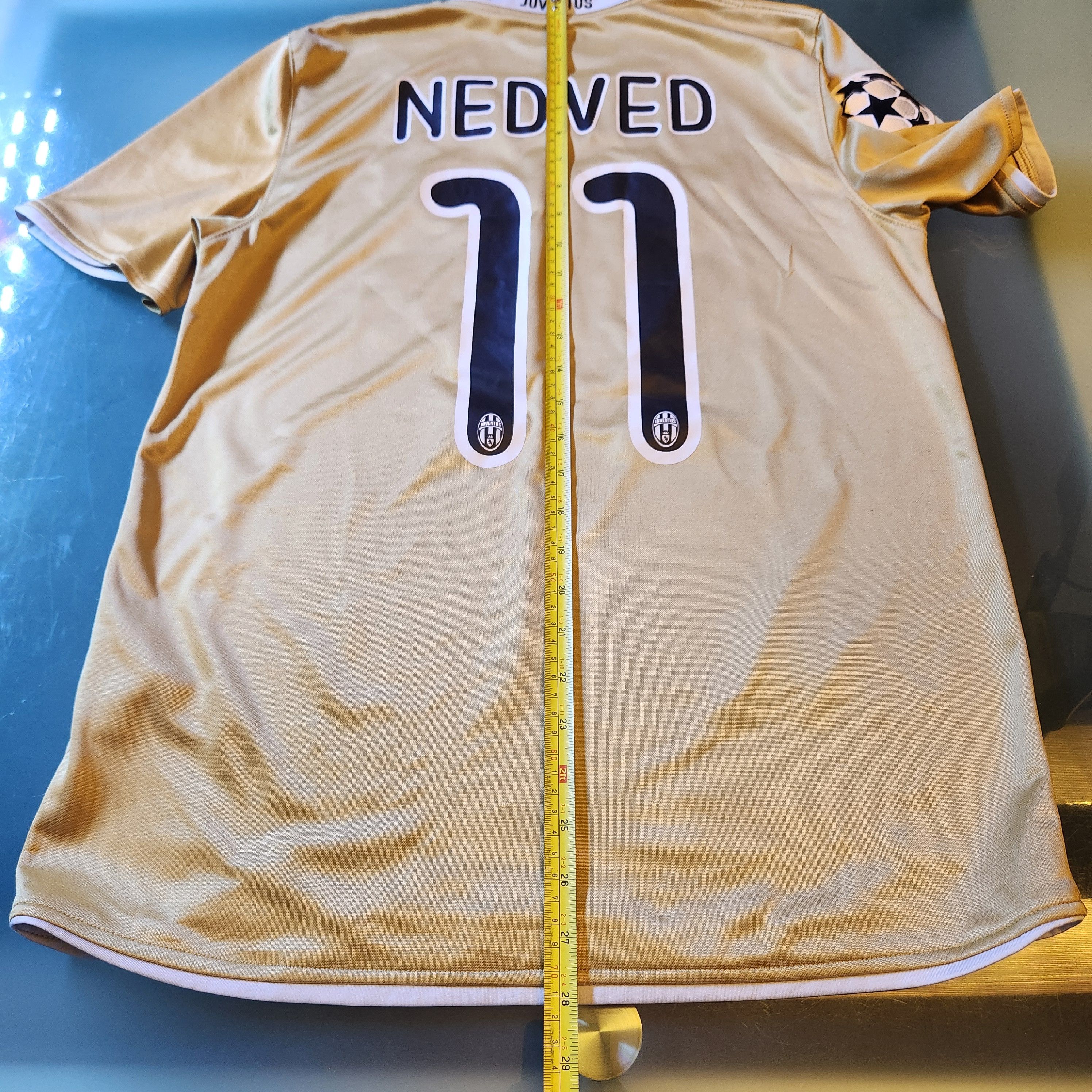 Nike Authentic Retro Juventus NEDVED 2008-2009 08/09 Away Gold Size US M / EU 48-50 / 2 - 17 Thumbnail