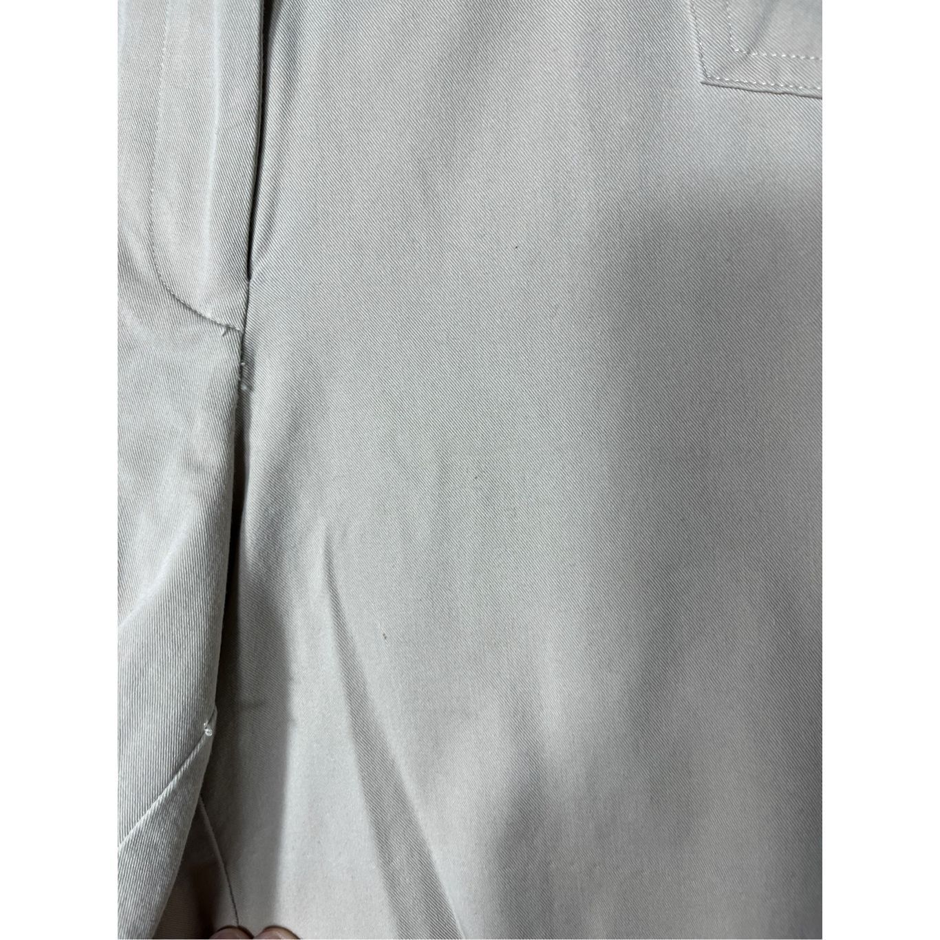 Express Express Y2K Cream /Tan Mid Rise Shorts Size 7/8 Size 30" / US 8 / IT 44 - 4 Thumbnail