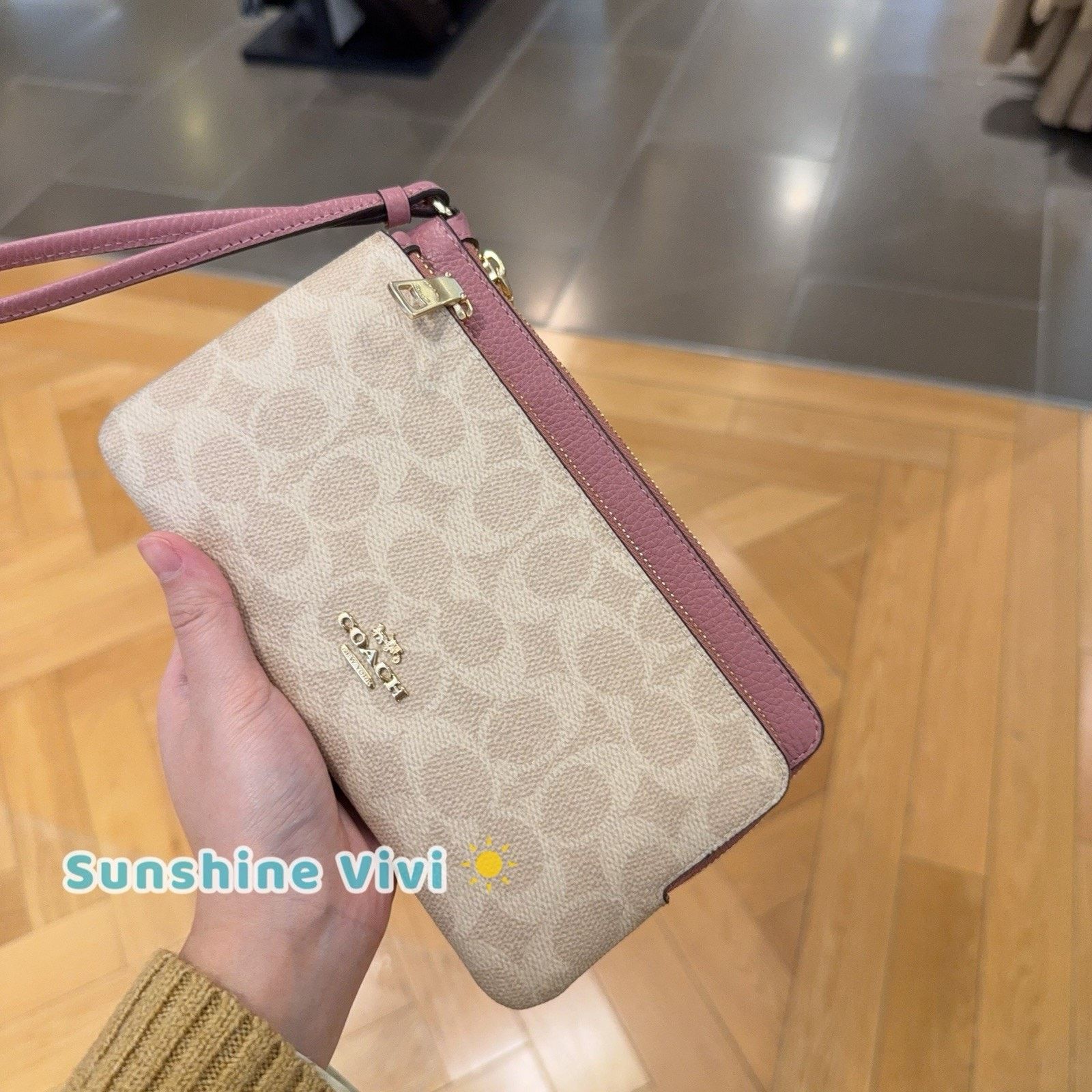 Coach NWT Coach CX161 Double Zip Wallet Wristlet Sand/Peony Size ONE SIZE - 3 Thumbnail